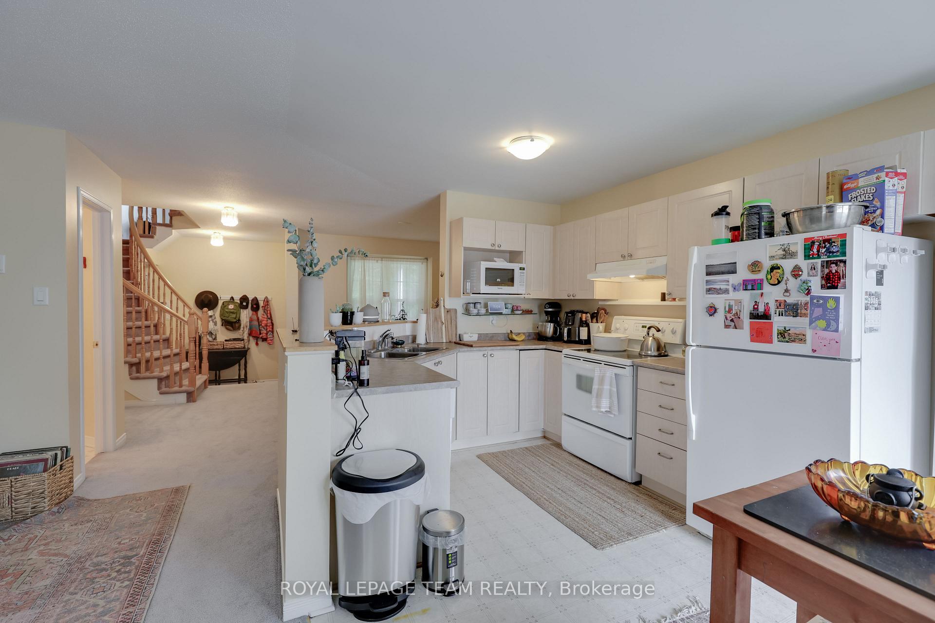 Photo 19 of 180 Kinross Private, Ottawa, Kanata - Morgan's Grant/South March — HOMEH