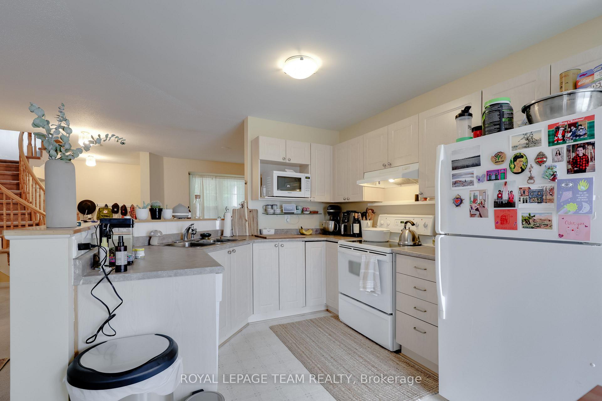 Photo 21 of 180 Kinross Private, Ottawa, Kanata - Morgan's Grant/South March — HOMEH