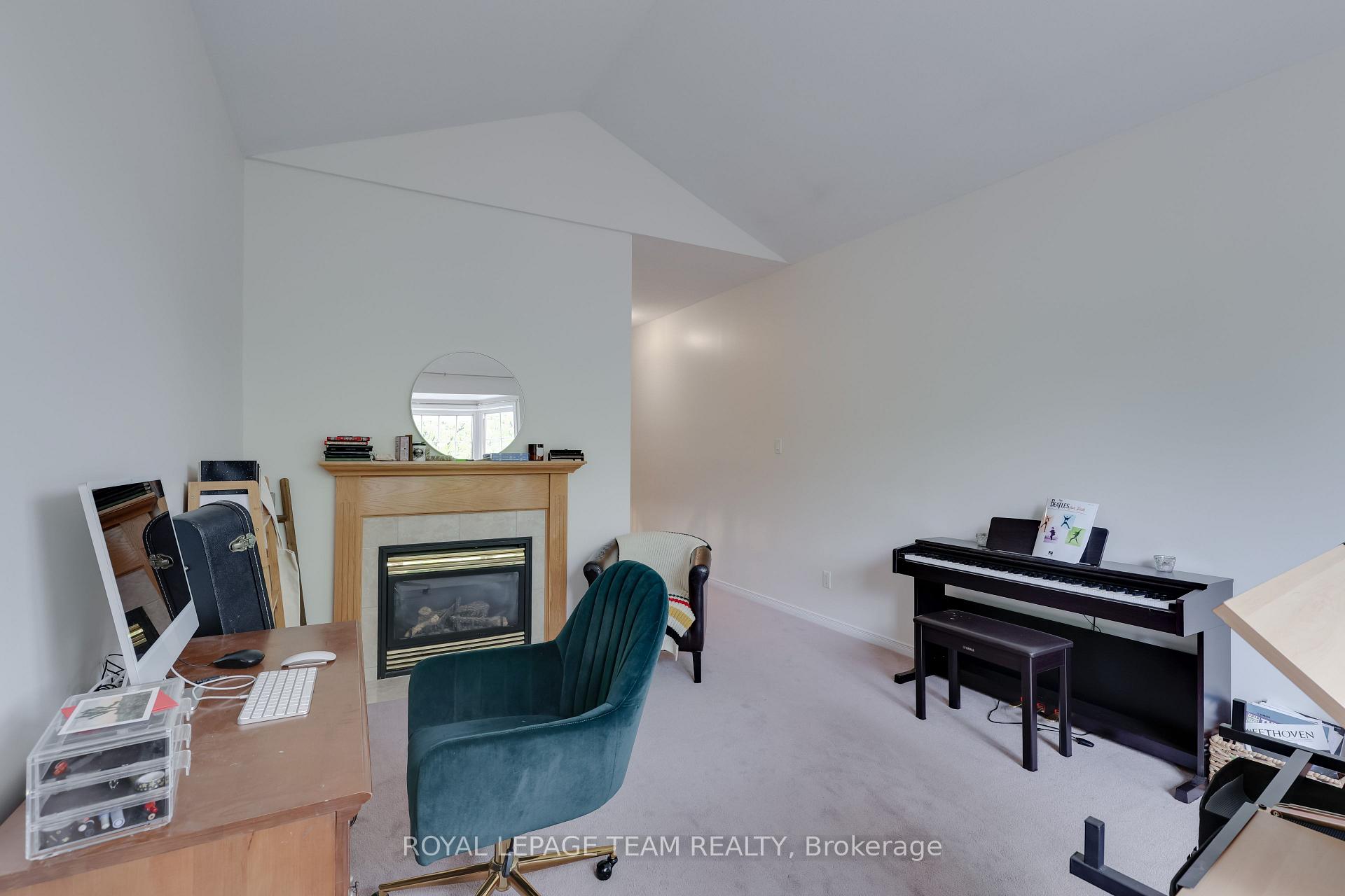 Photo 26 of 180 Kinross Private, Ottawa, Kanata - Morgan's Grant/South March — HOMEH