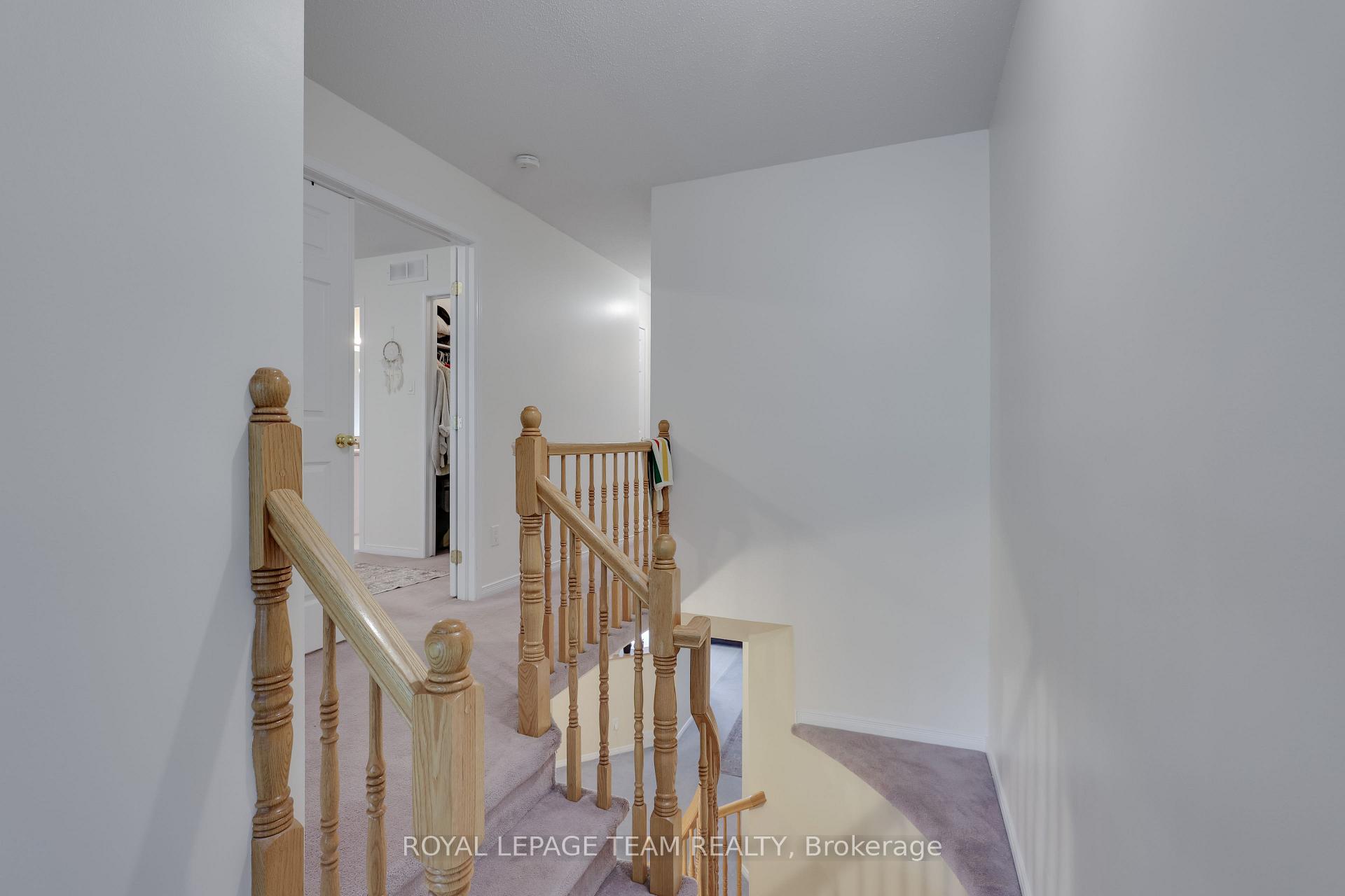 Photo 27 of 180 Kinross Private, Ottawa, Kanata - Morgan's Grant/South March — HOMEH