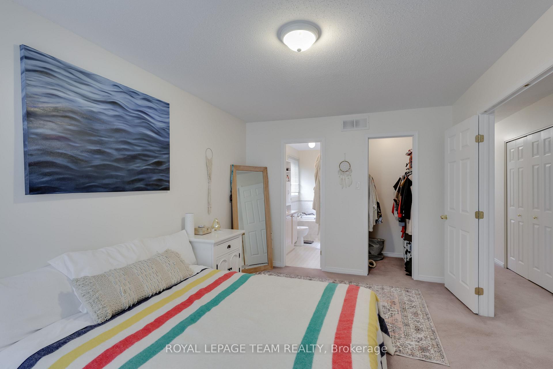 Photo 31 of 180 Kinross Private, Ottawa, Kanata - Morgan's Grant/South March — HOMEH