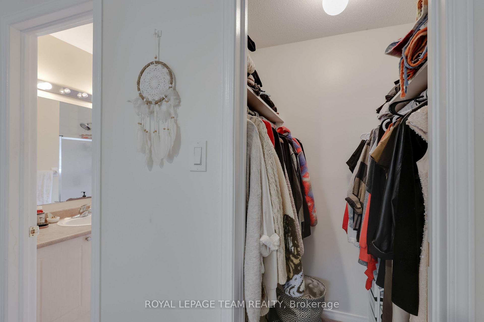 Photo 35 of 180 Kinross Private, Ottawa, Kanata - Morgan's Grant/South March — HOMEH