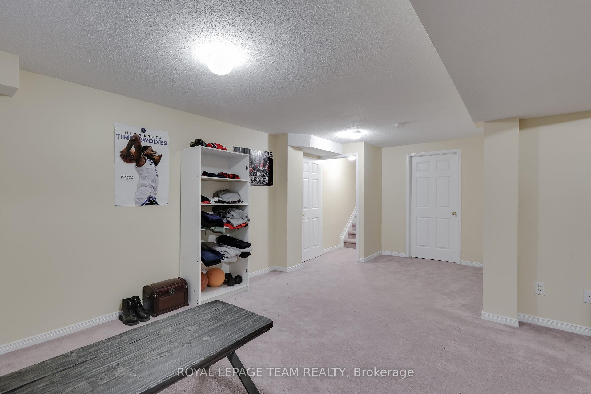 Photo 44 of 180 Kinross Private, Ottawa, Kanata - Morgan's Grant/South March — HOMEH