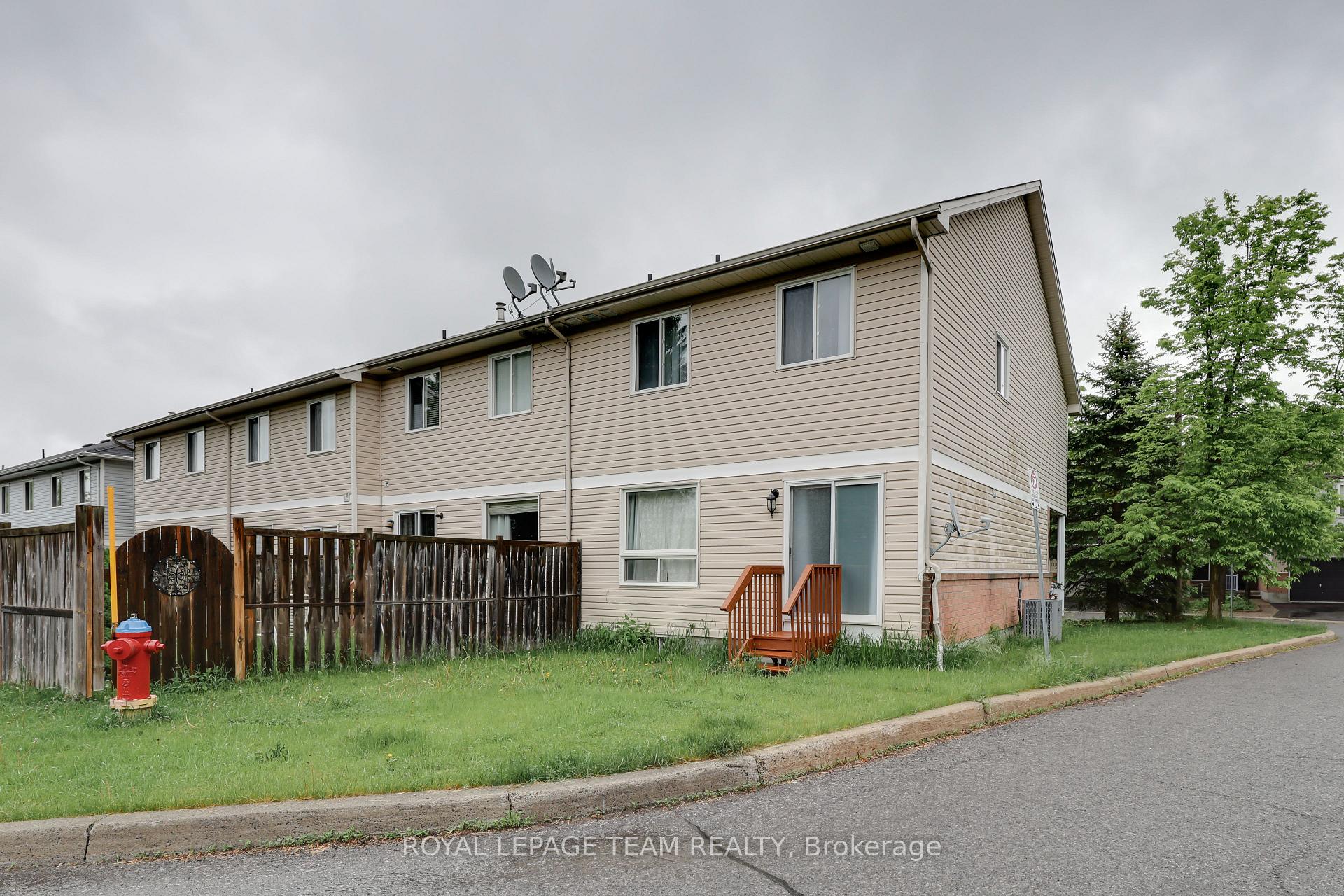 Photo 45 of 180 Kinross Private, Ottawa, Kanata - Morgan's Grant/South March — HOMEH
