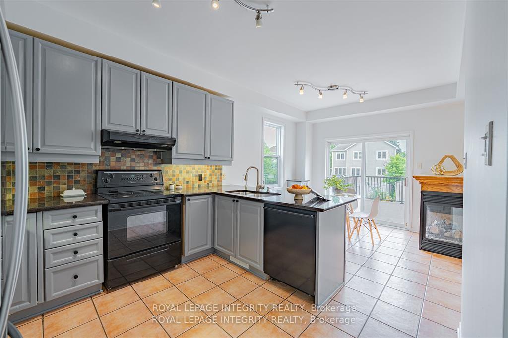 Photo 17 of 178 Insmill Crescent, Ottawa, Kanata - Kanata Lakes/Heritage Hills — HOMEH