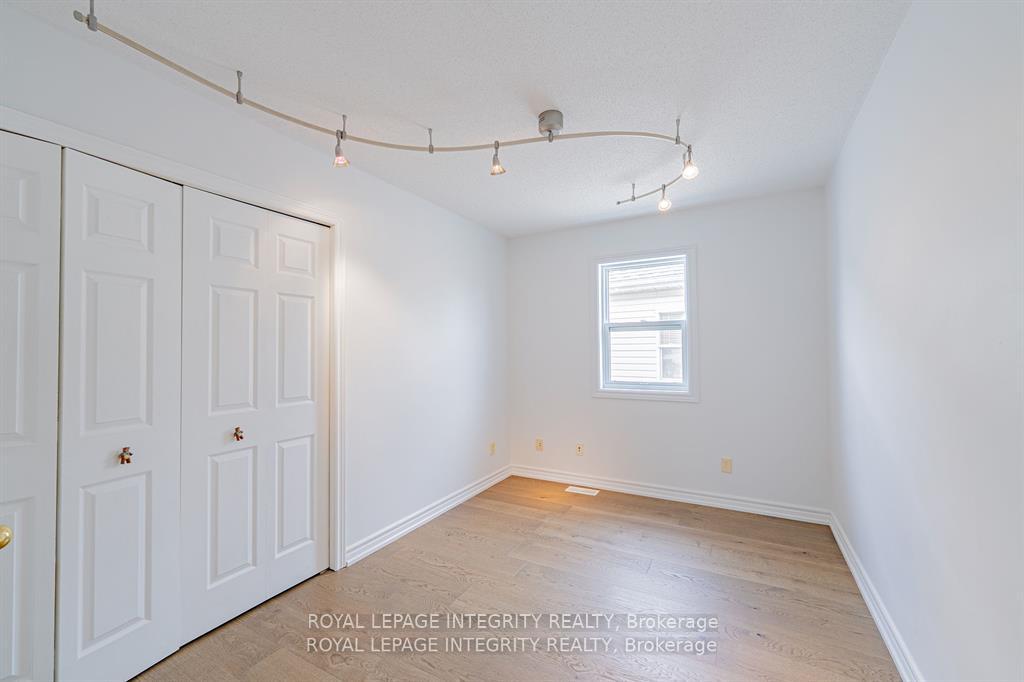 Photo 29 of 178 Insmill Crescent, Ottawa, Kanata - Kanata Lakes/Heritage Hills — HOMEH