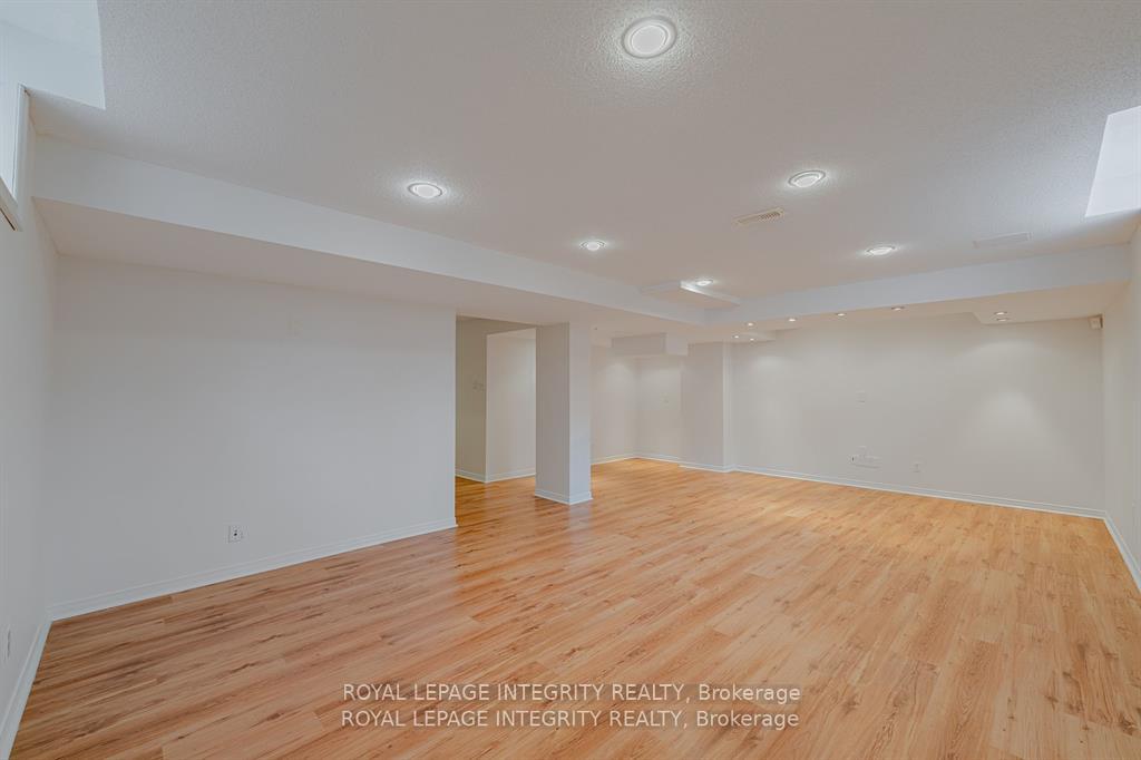 Photo 35 of 178 Insmill Crescent, Ottawa, Kanata - Kanata Lakes/Heritage Hills — HOMEH