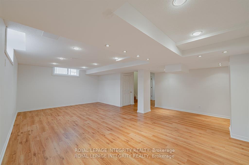 Photo 36 of 178 Insmill Crescent, Ottawa, Kanata - Kanata Lakes/Heritage Hills — HOMEH