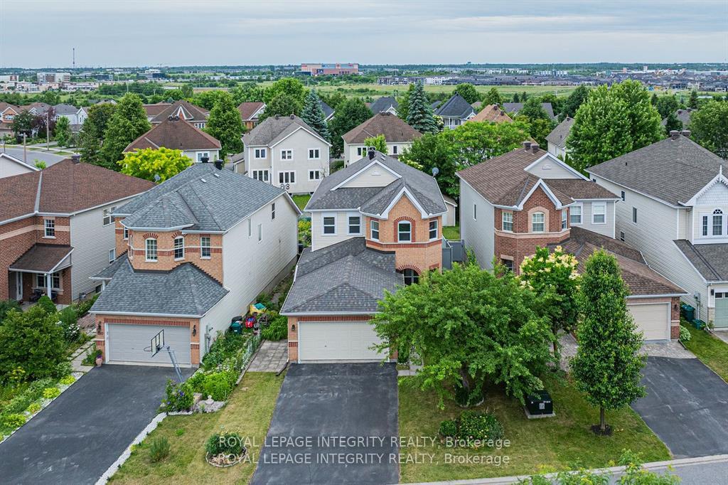 Photo 45 of 178 Insmill Crescent, Ottawa, Kanata - Kanata Lakes/Heritage Hills — HOMEH