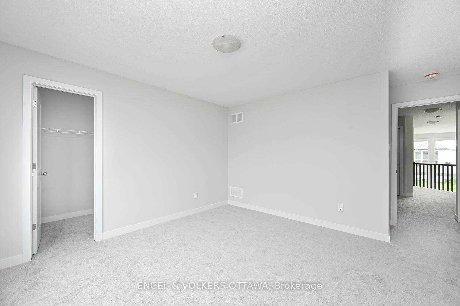 Photo 21 of 215 Condado Crescent, Ottawa, Kanata - Emerald Meadows/Trailwest — HOMEH