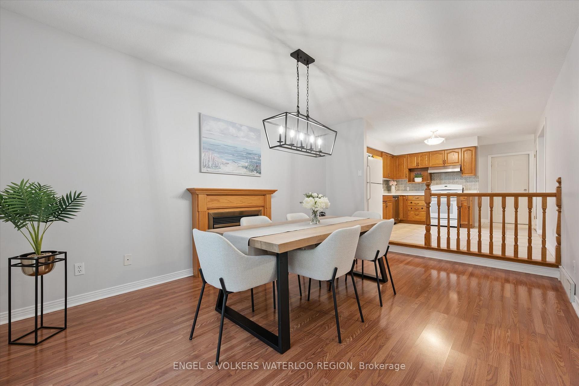Photo 17 of 63 Gregg Court, Kitchener — HOMEH