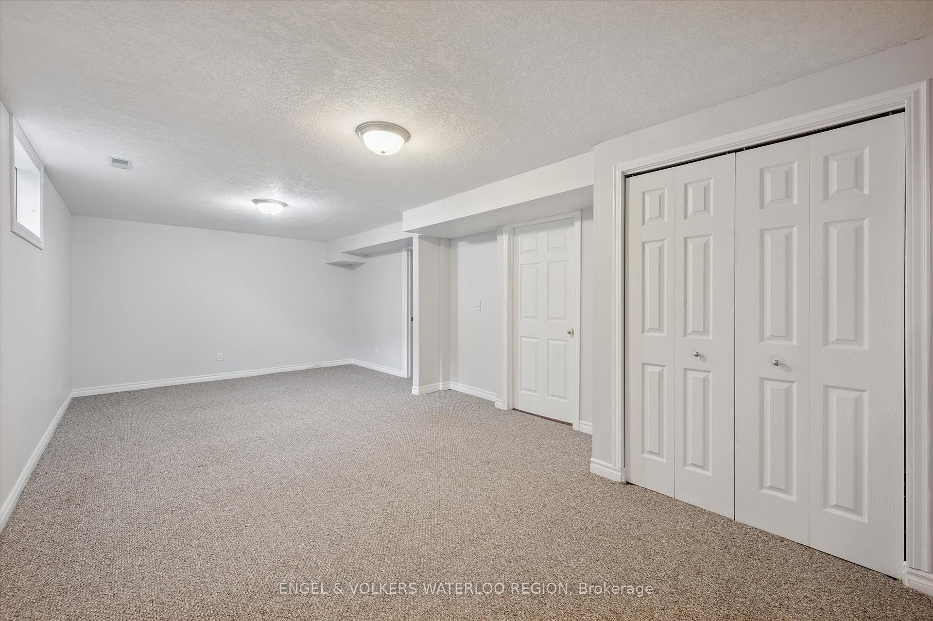 Photo 29 of 63 Gregg Court, Kitchener — HOMEH