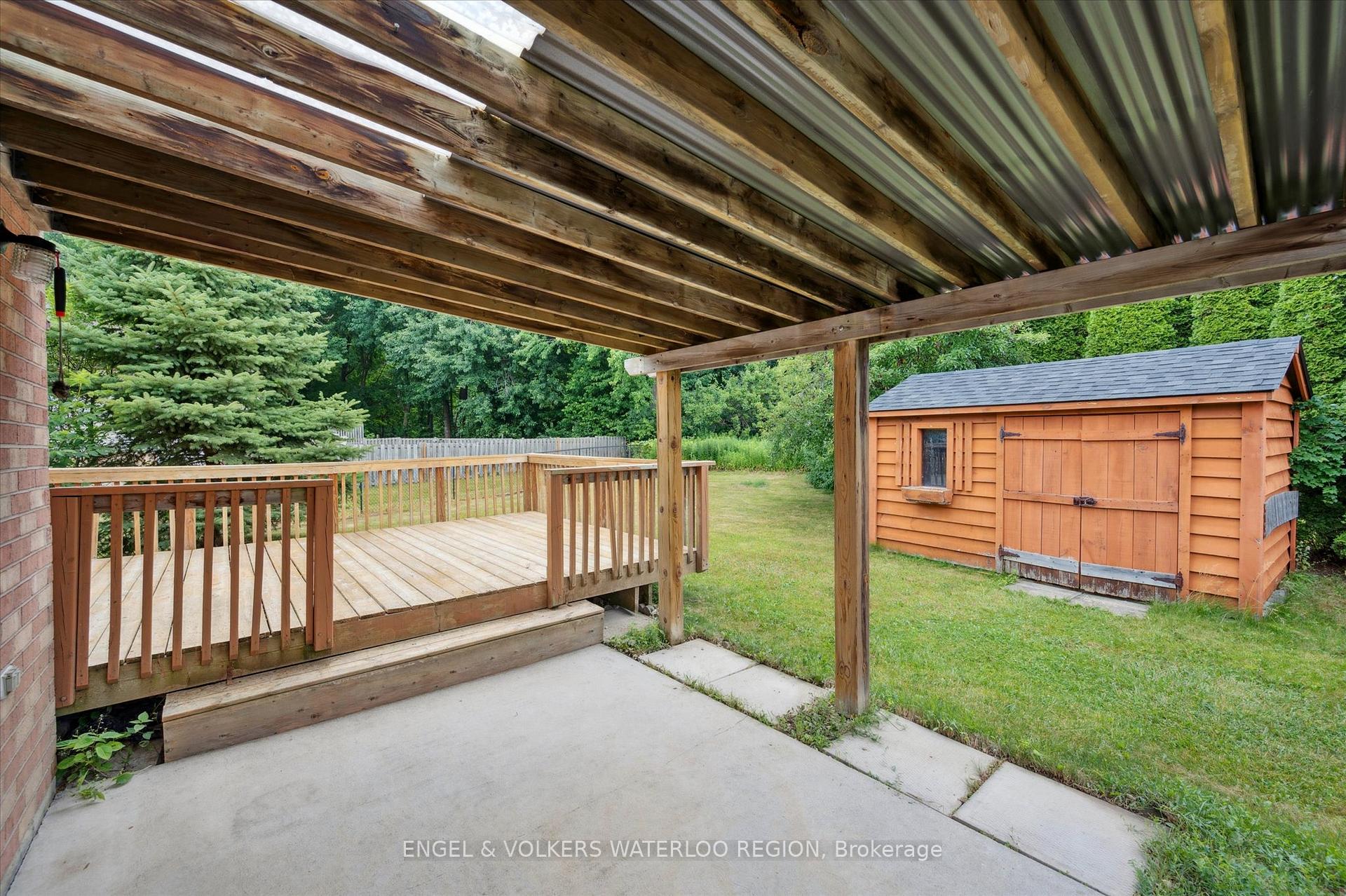 Photo 35 of 63 Gregg Court, Kitchener — HOMEH