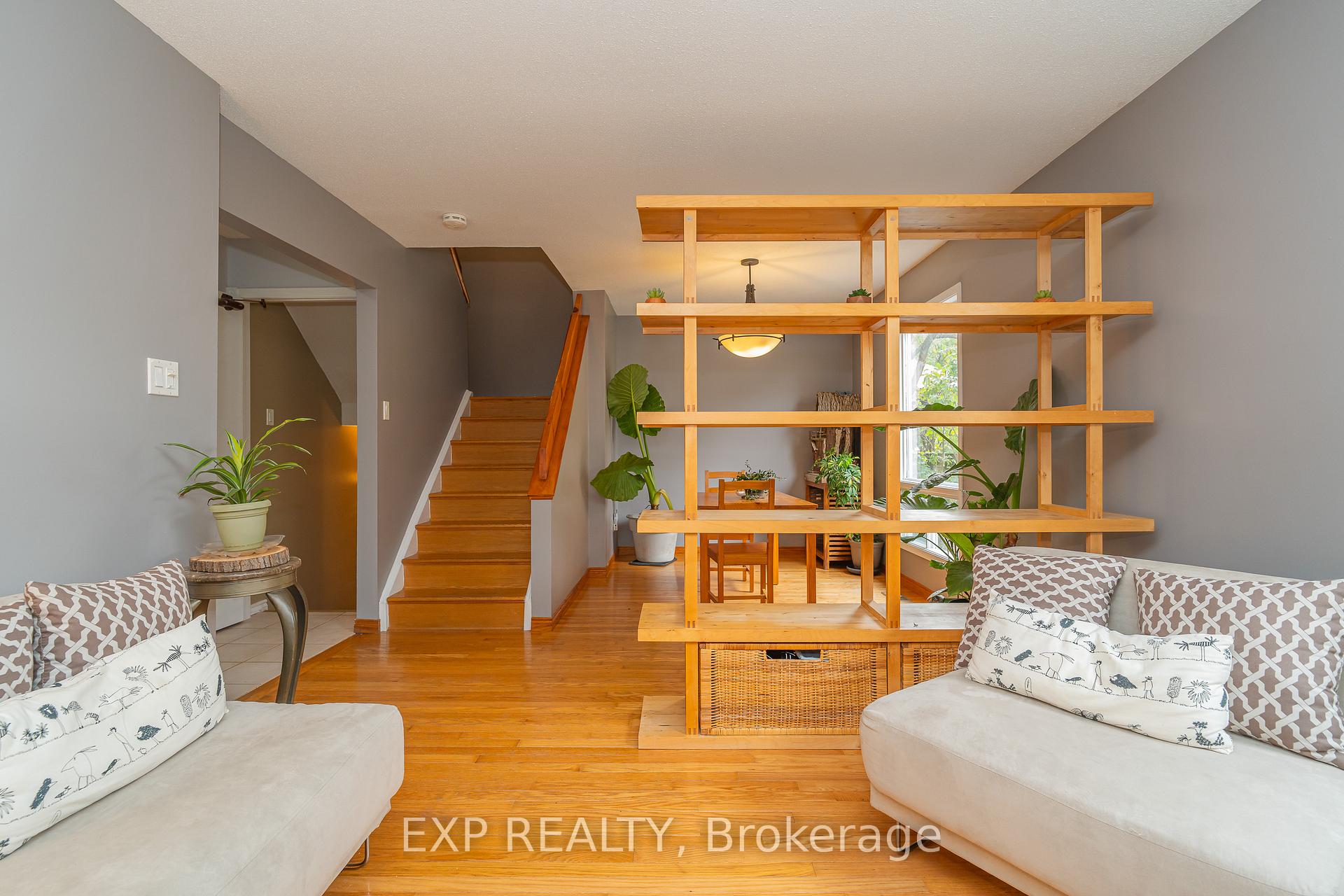 Photo 13 of 22 Rickey Place, Ottawa, Kanata - Glencairn/Hazeldean — HOMEH
