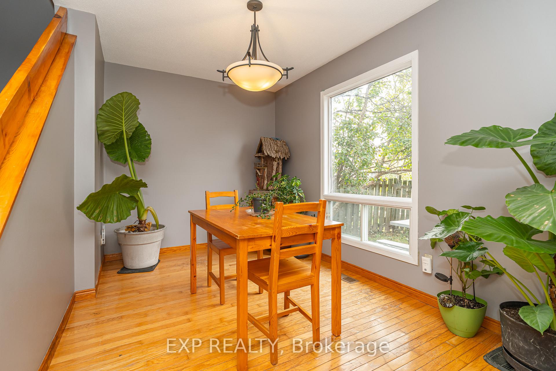 Photo 15 of 22 Rickey Place, Ottawa, Kanata - Glencairn/Hazeldean — HOMEH