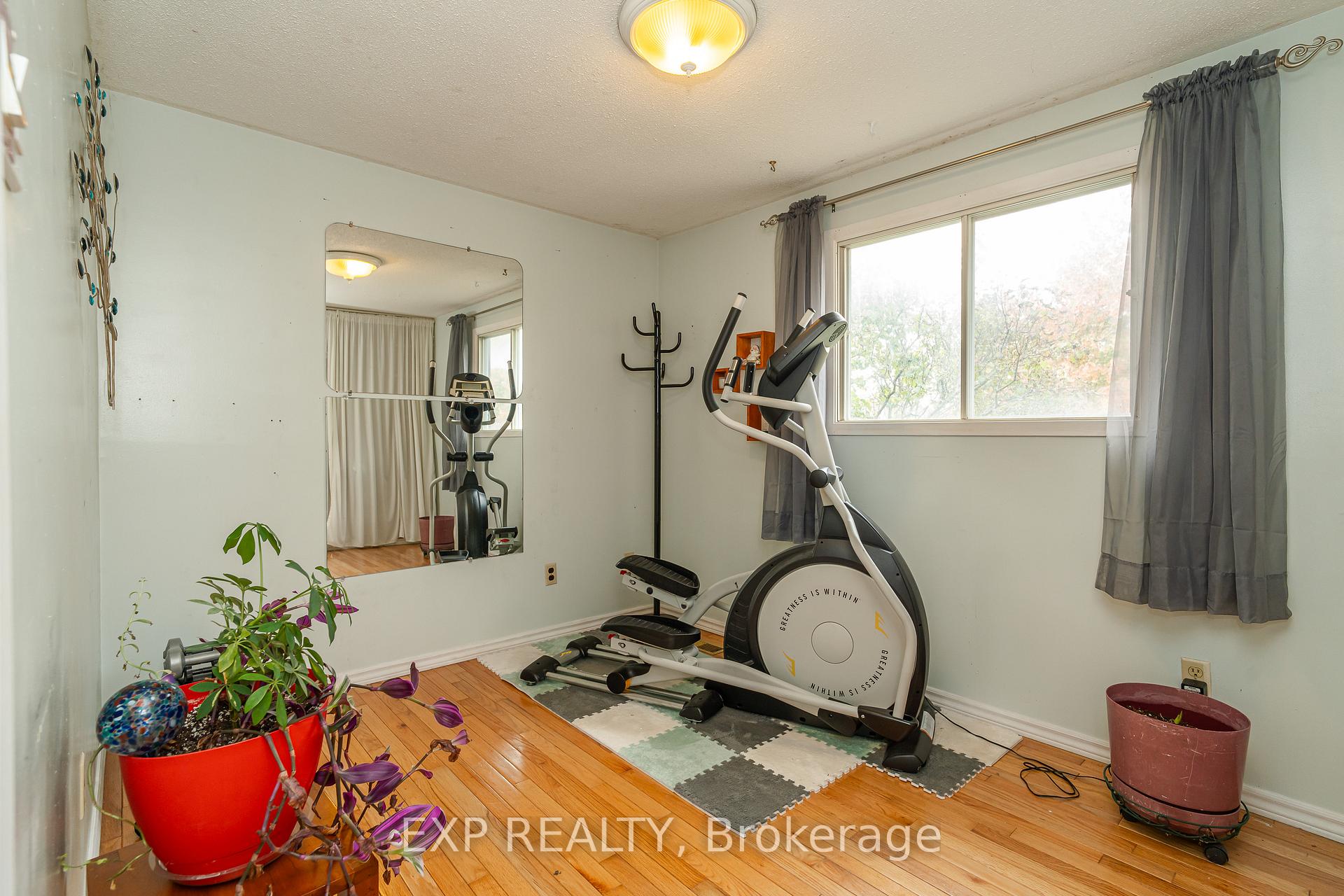Photo 23 of 22 Rickey Place, Ottawa, Kanata - Glencairn/Hazeldean — HOMEH