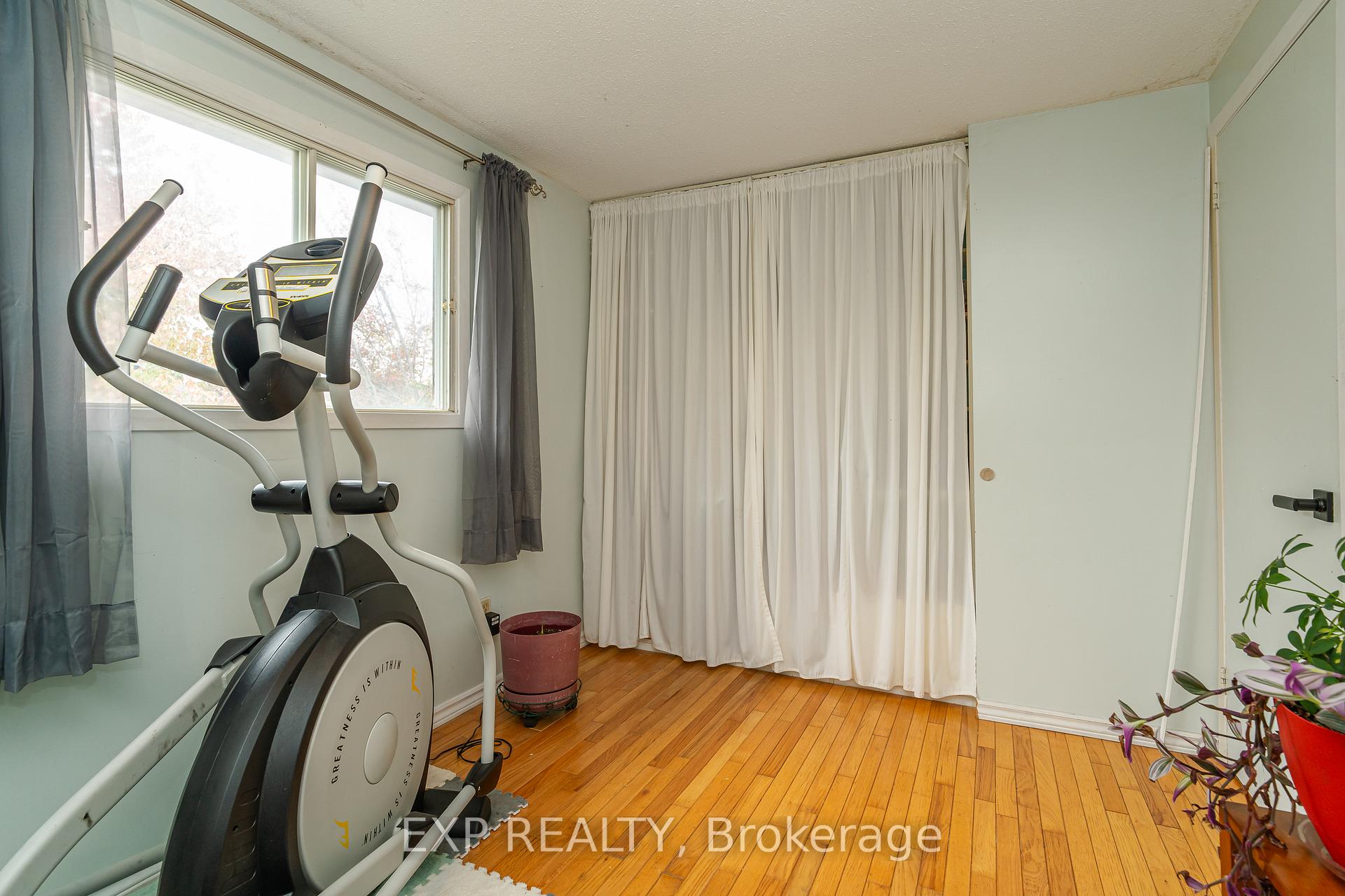 Photo 24 of 22 Rickey Place, Ottawa, Kanata - Glencairn/Hazeldean — HOMEH