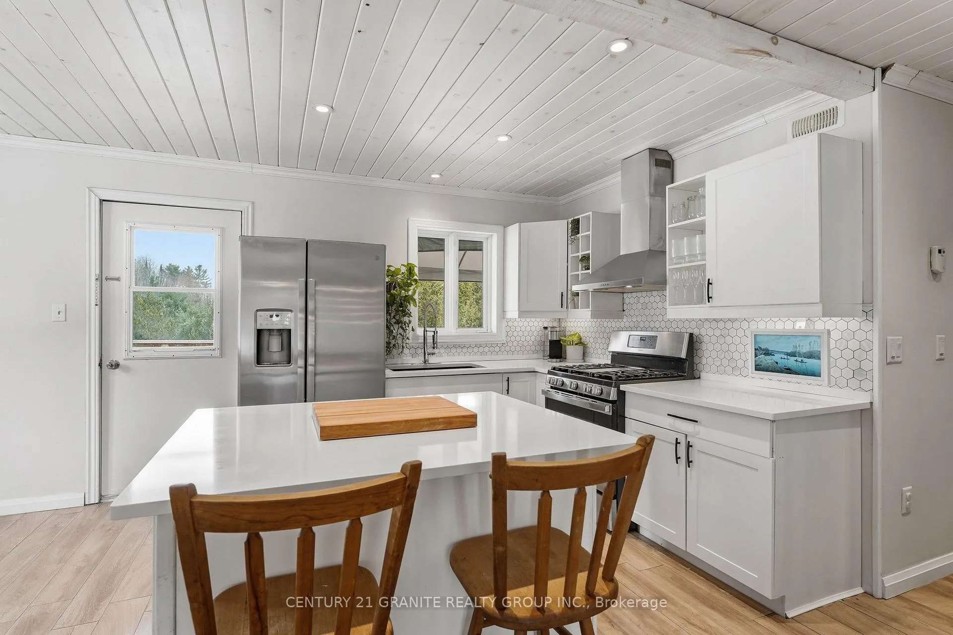Photo 9 of 28 Pine Ridge Road, Bancroft, Dungannon Ward — HOMEH
