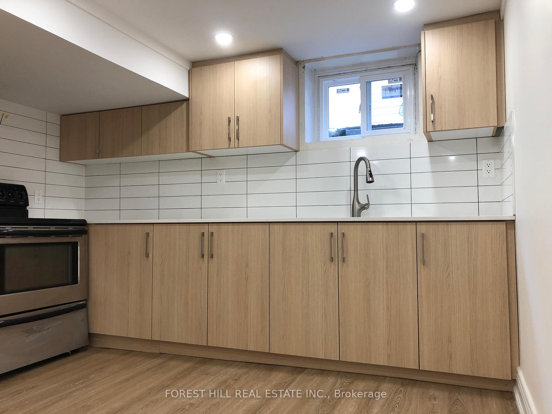 Photo 1 of Unit Bsmt, 39 Woodward Avenue, Markham, Grandview — HOMEH