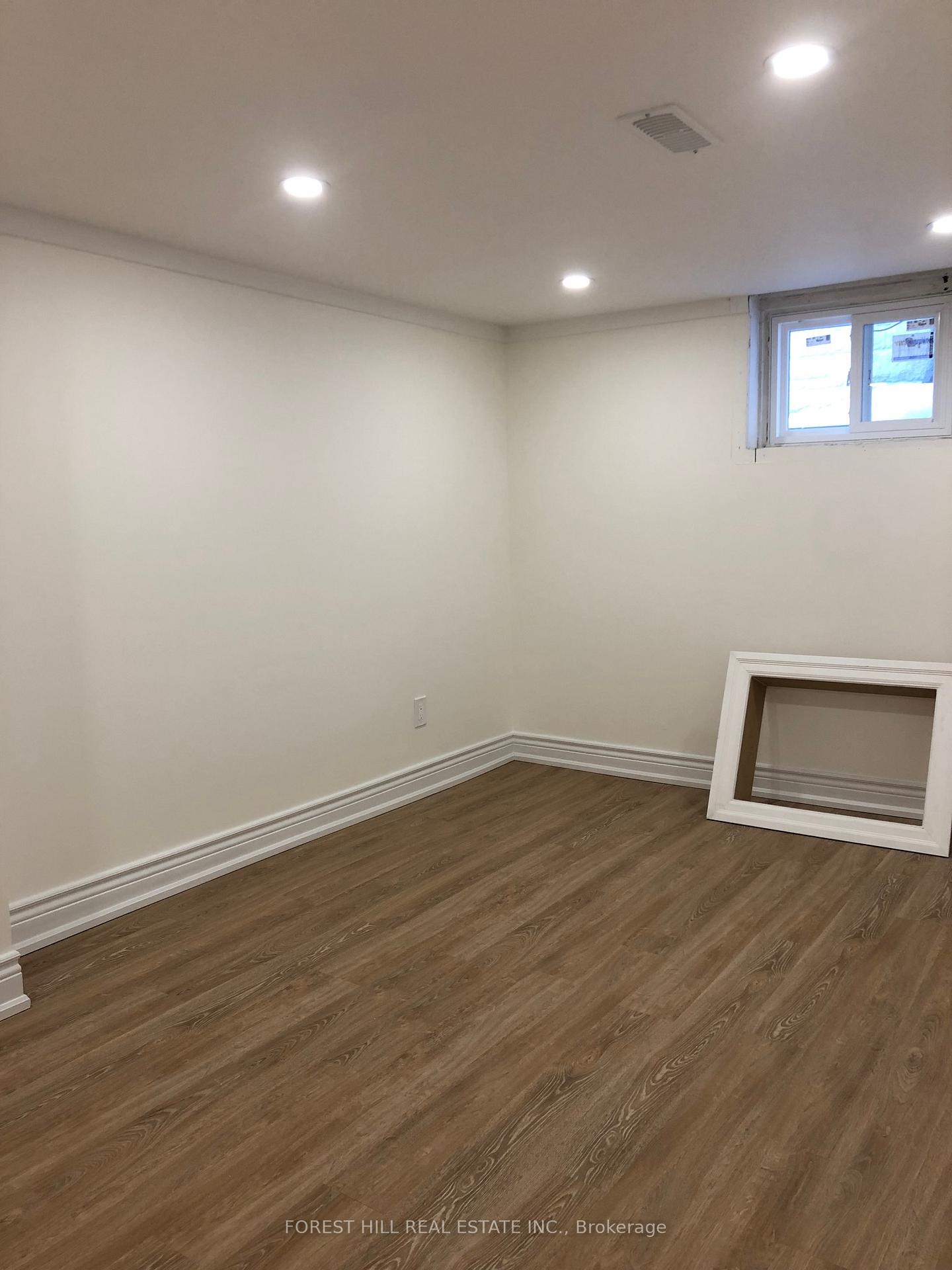 Photo 7 of Unit Bsmt, 39 Woodward Avenue, Markham, Grandview — HOMEH