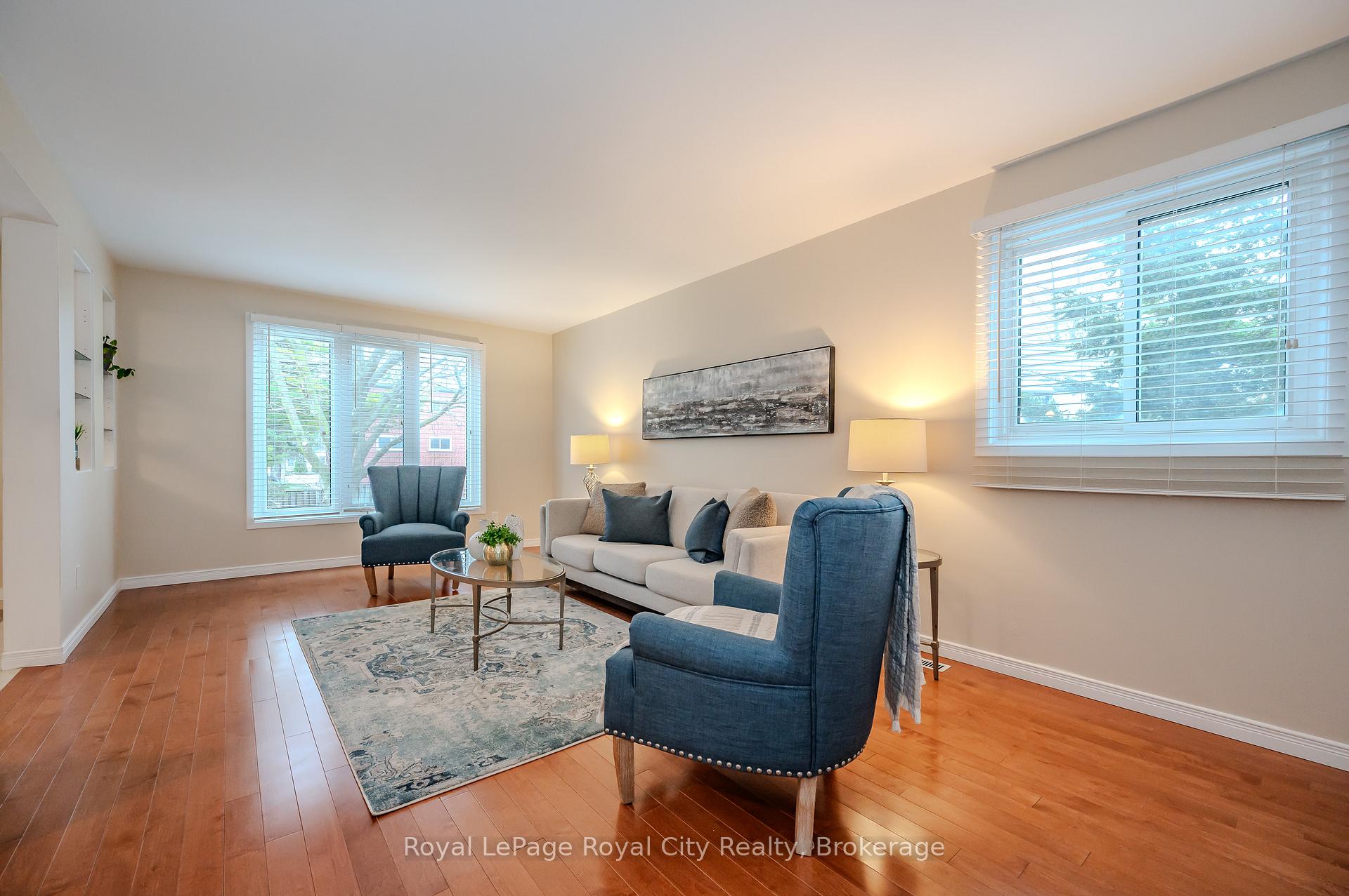 Photo 8 of 27 Shuh Avenue, Kitchener — HOMEH