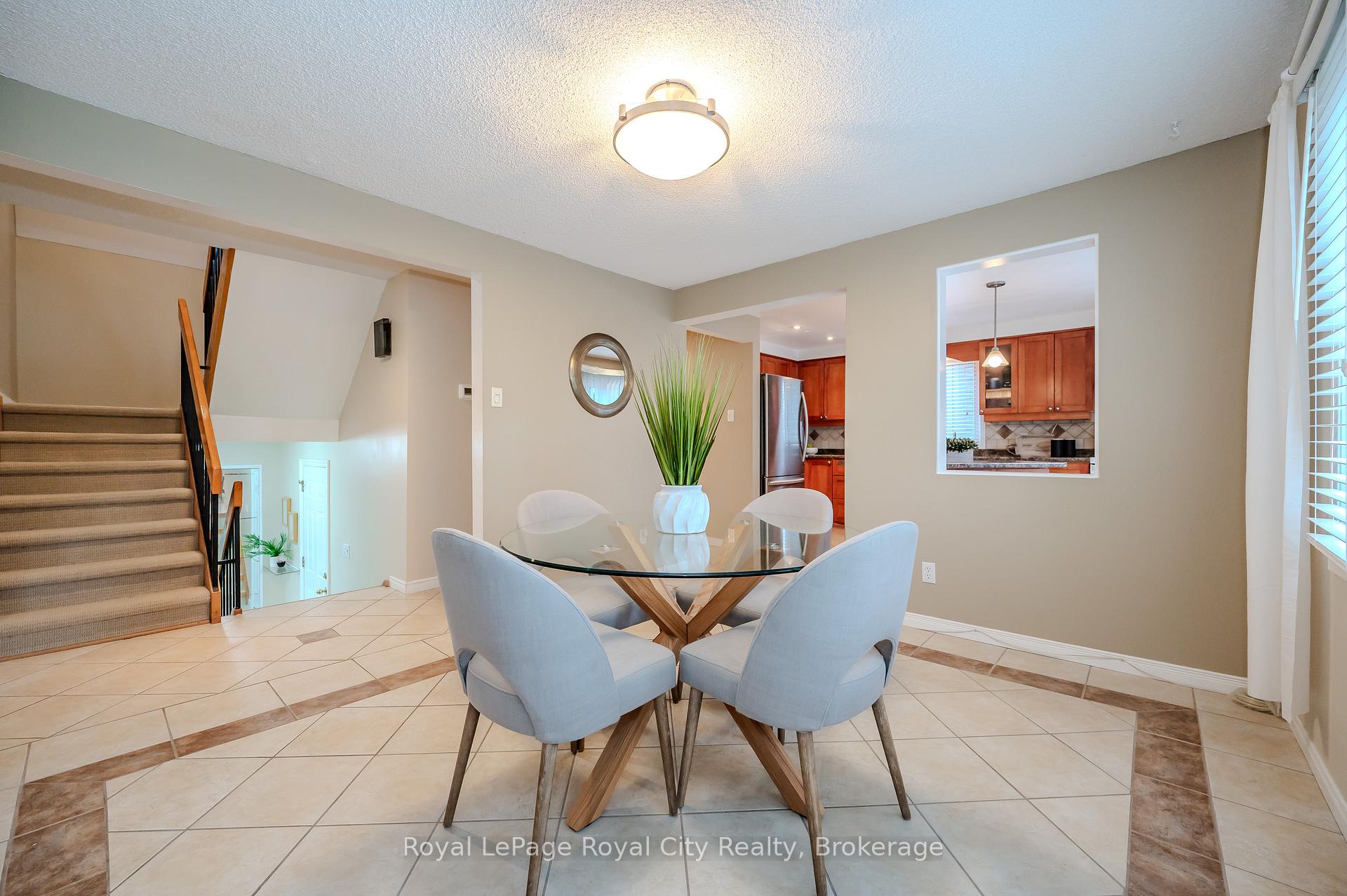 Photo 12 of 27 Shuh Avenue, Kitchener — HOMEH