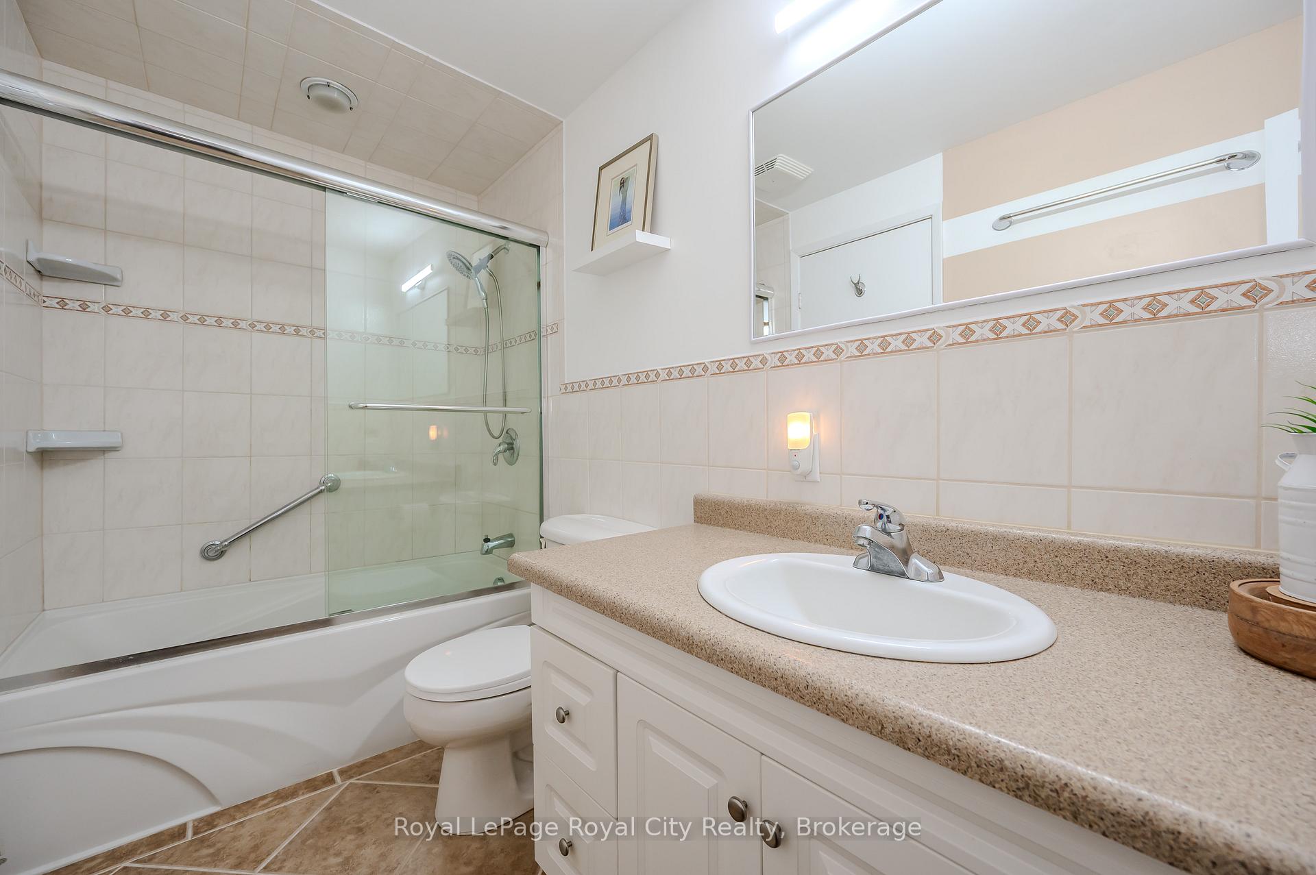 Photo 27 of 27 Shuh Avenue, Kitchener — HOMEH