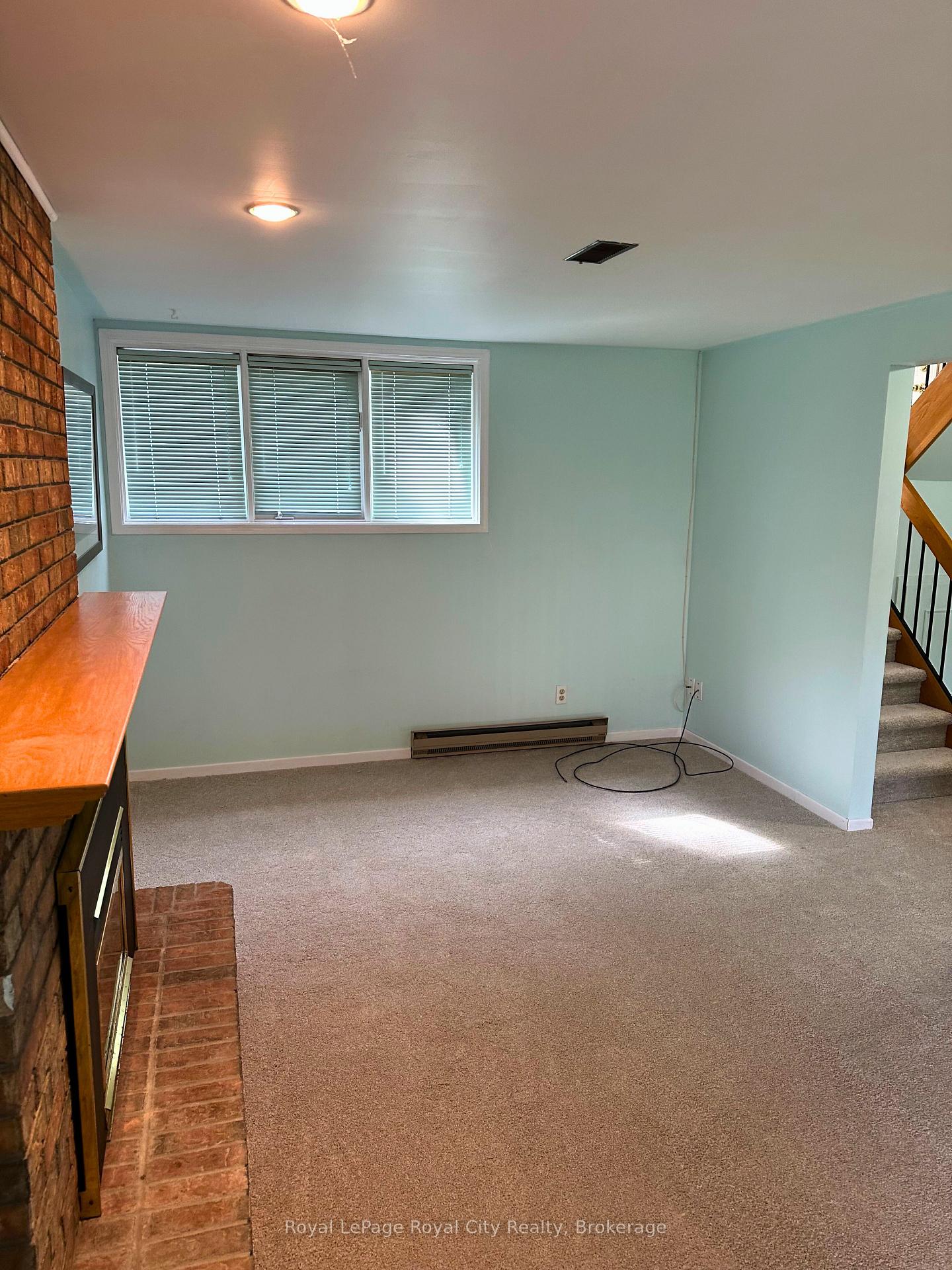 Photo 30 of 27 Shuh Avenue, Kitchener — HOMEH