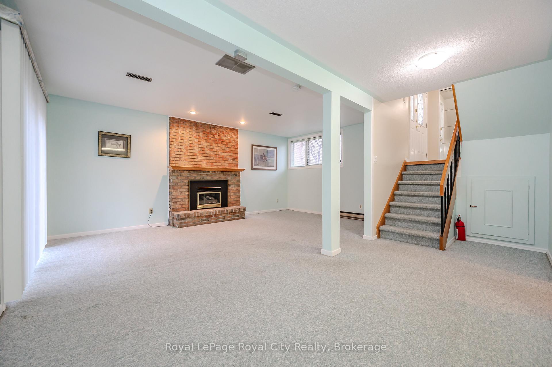 Photo 41 of 27 Shuh Avenue, Kitchener — HOMEH