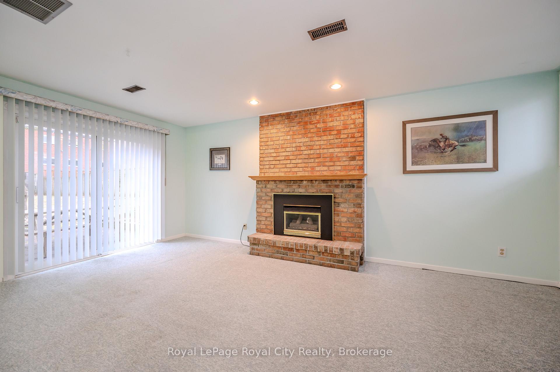 Photo 43 of 27 Shuh Avenue, Kitchener — HOMEH