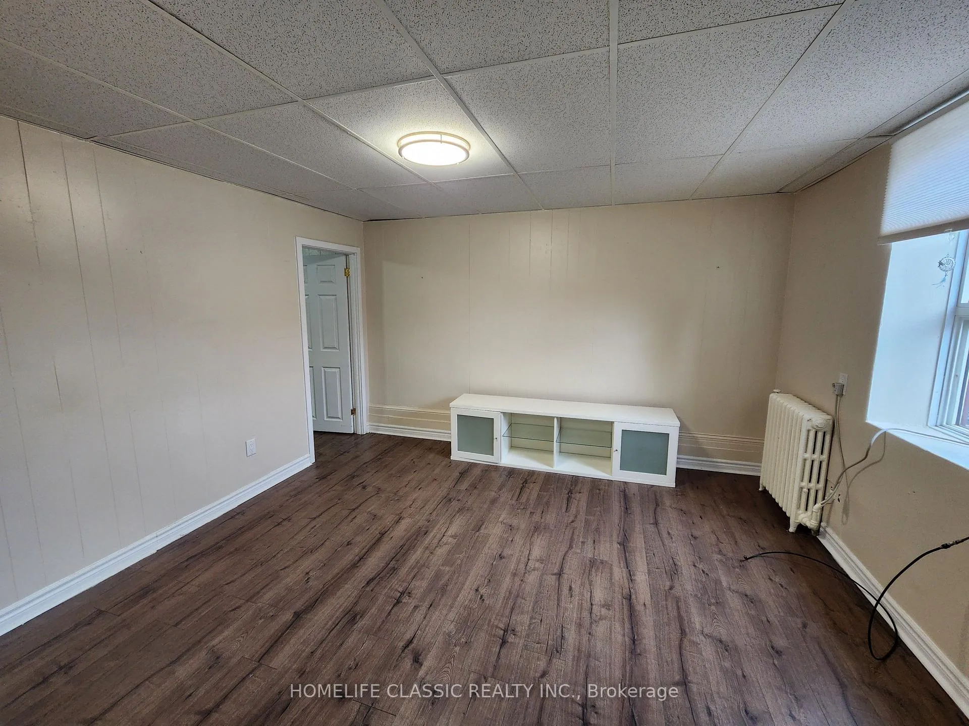 Photo 6 of Unit 2, 5 Main Street S, Uxbridge — HOMEH