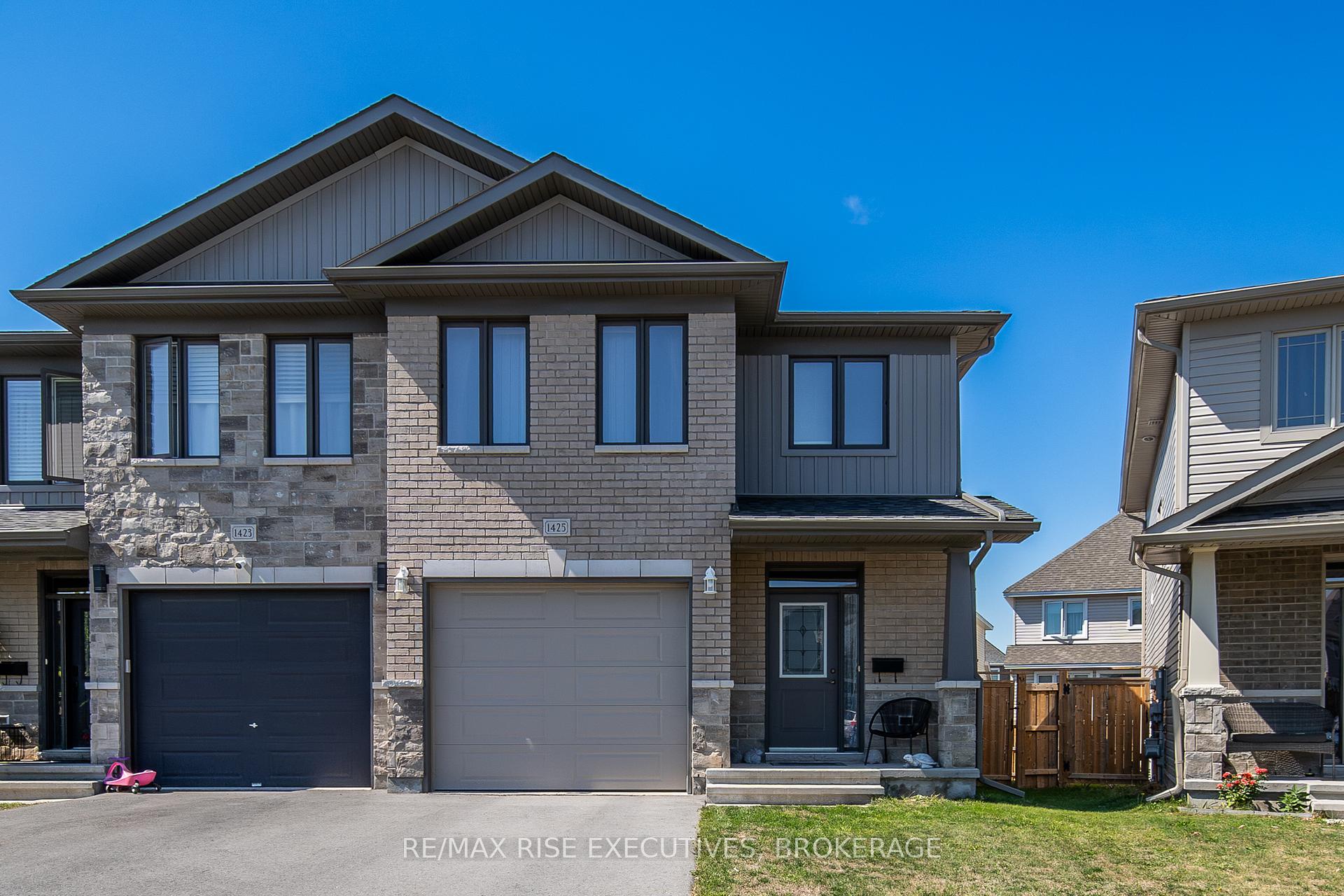 Photo 1 of 1425 Monarch Drive, Kingston, City Northwest — HOMEH