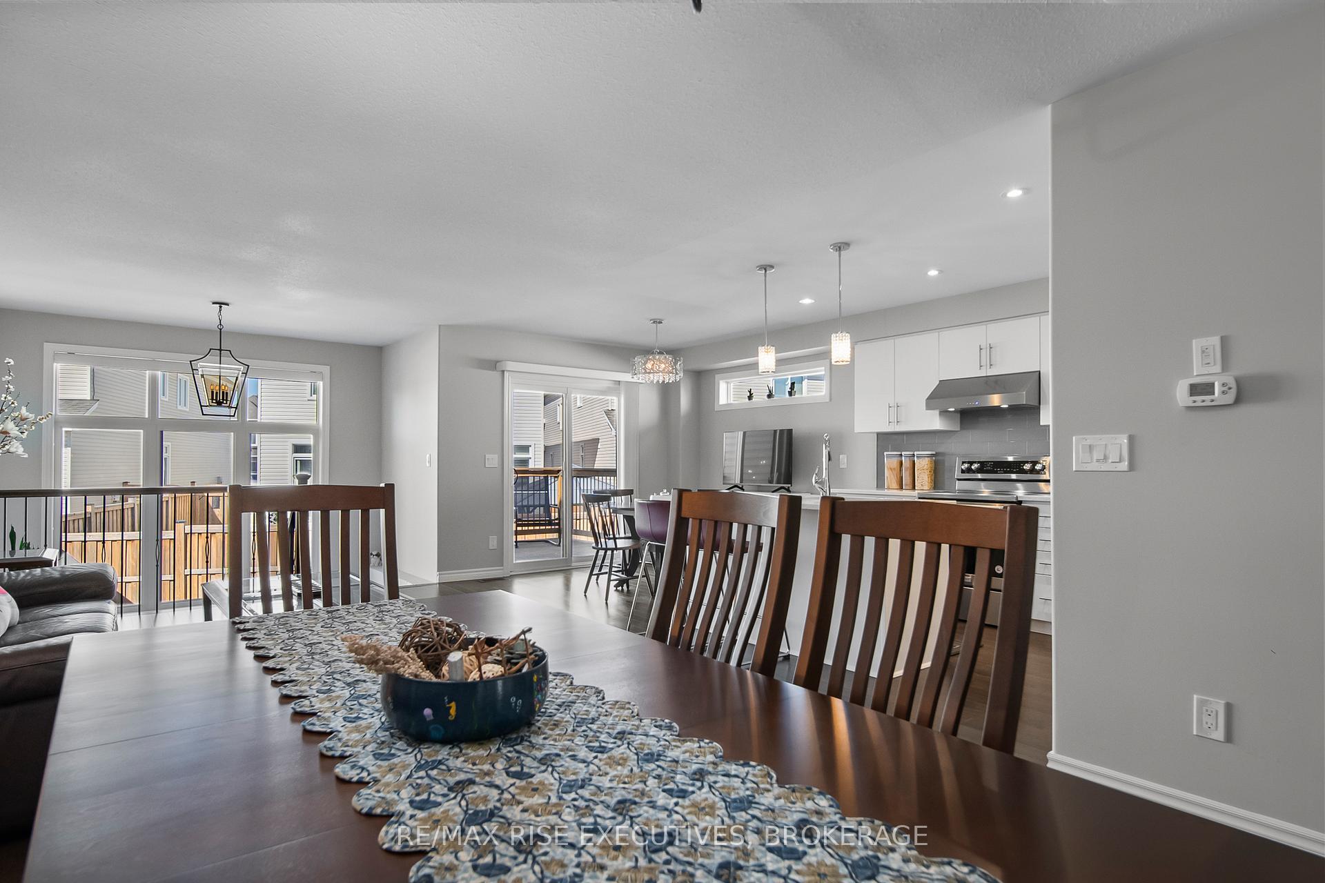Photo 8 of 1425 Monarch Drive, Kingston, City Northwest — HOMEH