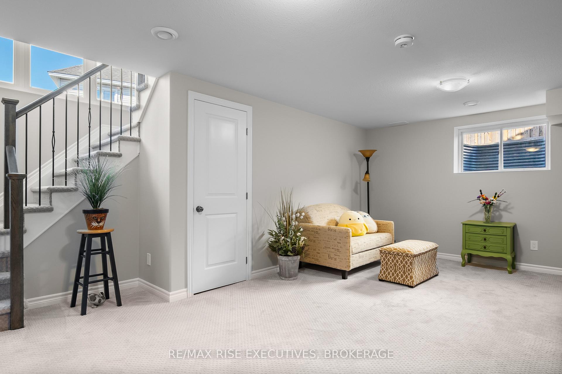 Photo 37 of 1425 Monarch Drive, Kingston, City Northwest — HOMEH