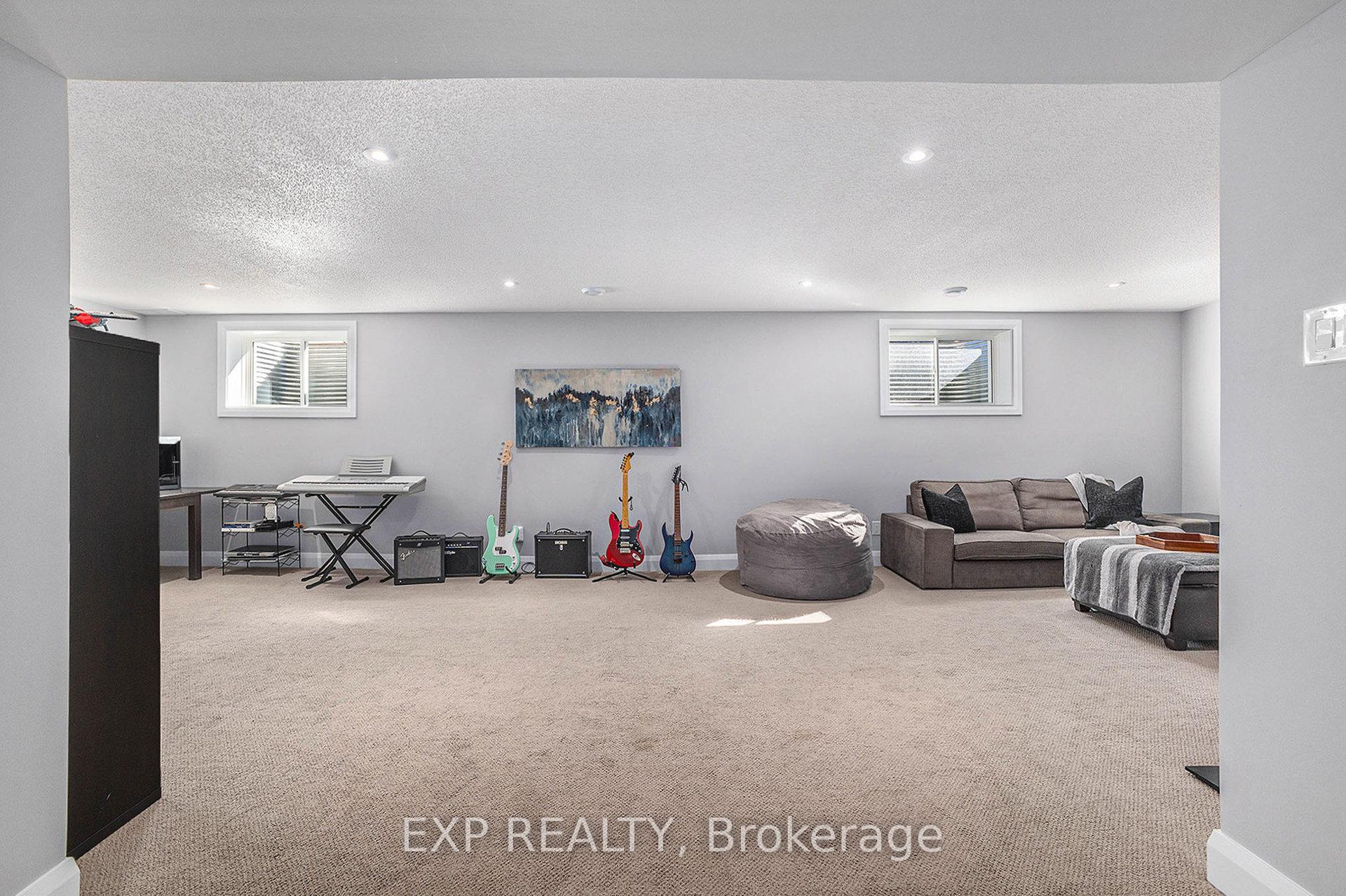 Photo 28 of 125 Stonemeadow Drive, Ottawa, Kanata - Bridlewood — HOMEH