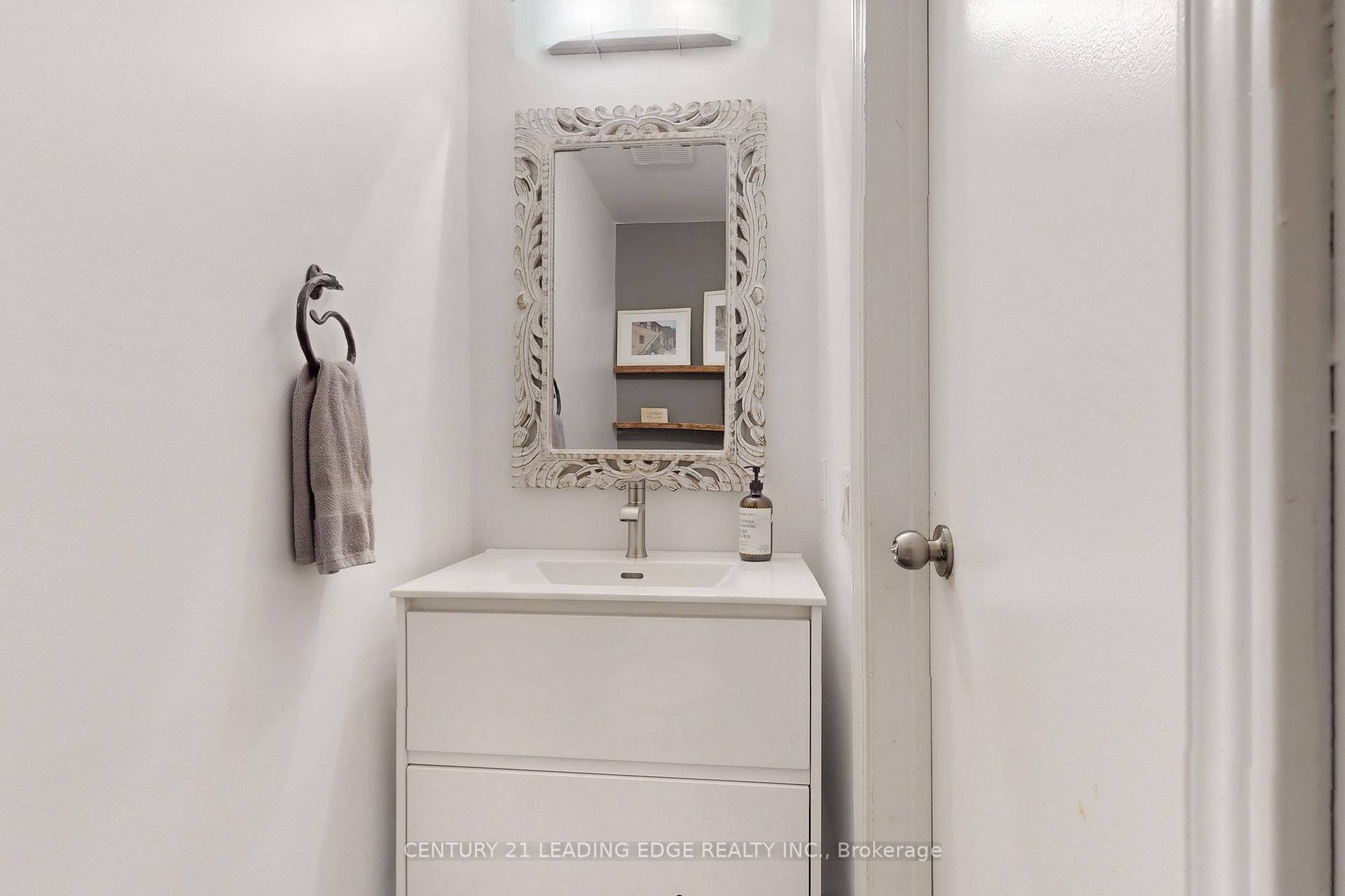 Photo 14 of 43 Karma Road, Markham, Markville — HOMEH
