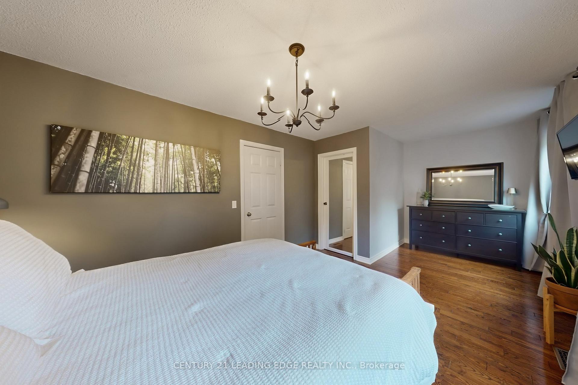 Photo 19 of 43 Karma Road, Markham, Markville — HOMEH
