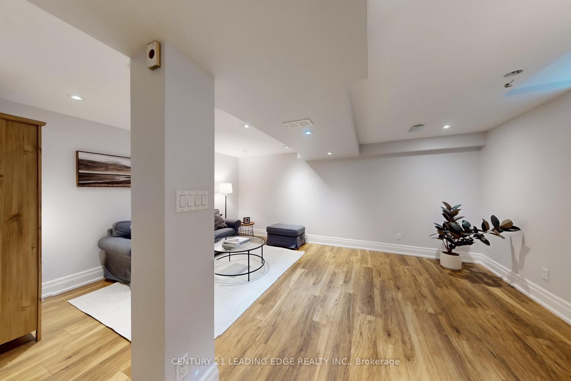 Photo 28 of 43 Karma Road, Markham, Markville — HOMEH