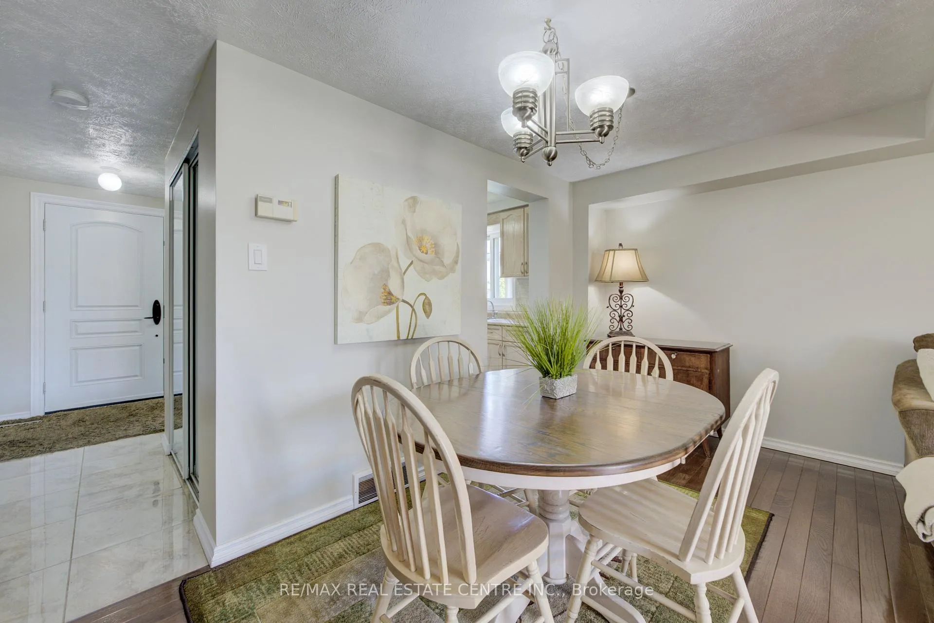 Photo 42 of 155 Bankside Drive, Kitchener — HOMEH