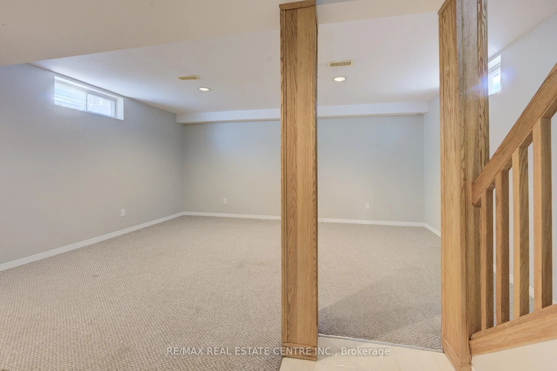 Photo 74 of 155 Bankside Drive, Kitchener — HOMEH
