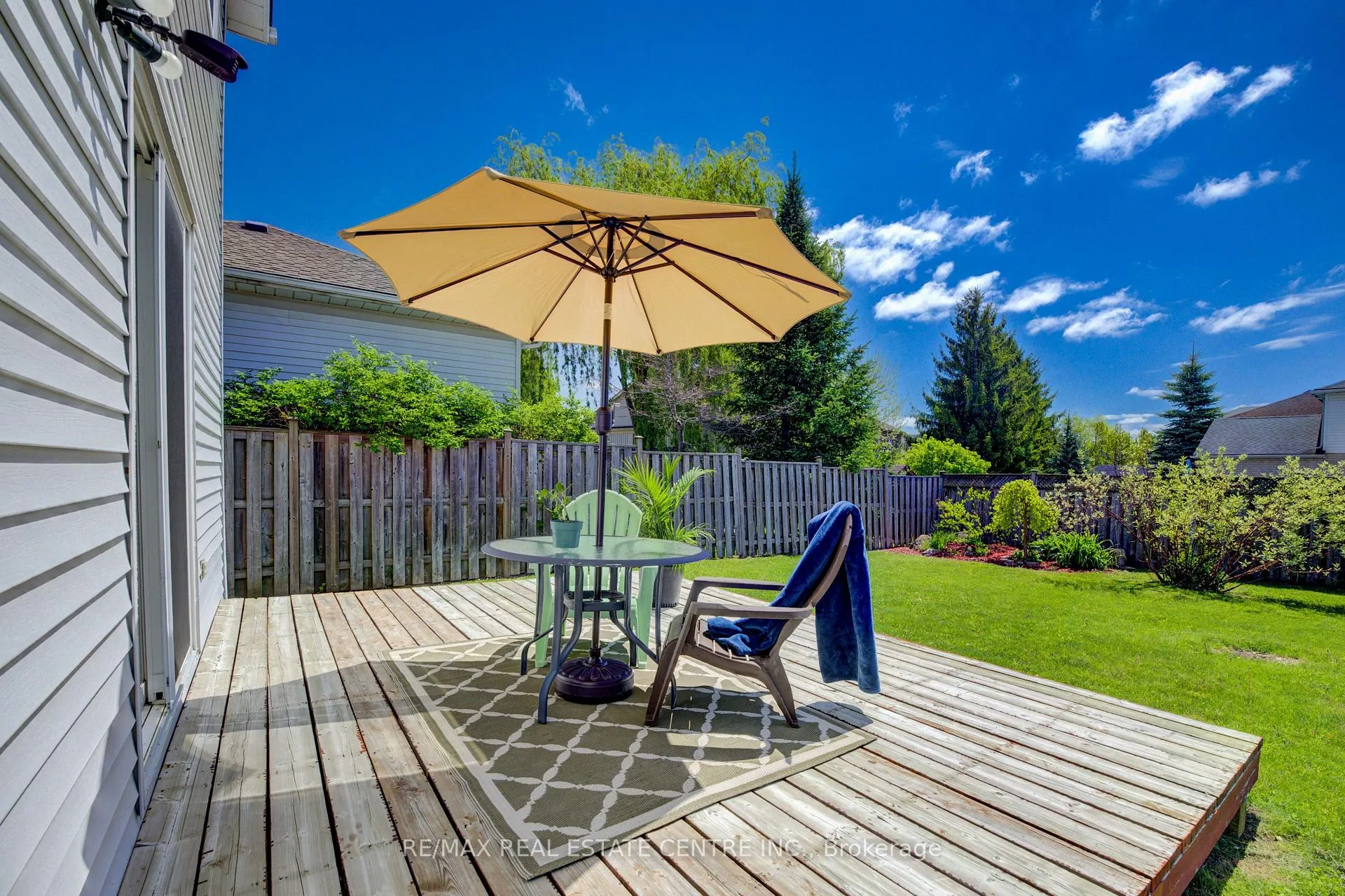 Photo 96 of 155 Bankside Drive, Kitchener — HOMEH