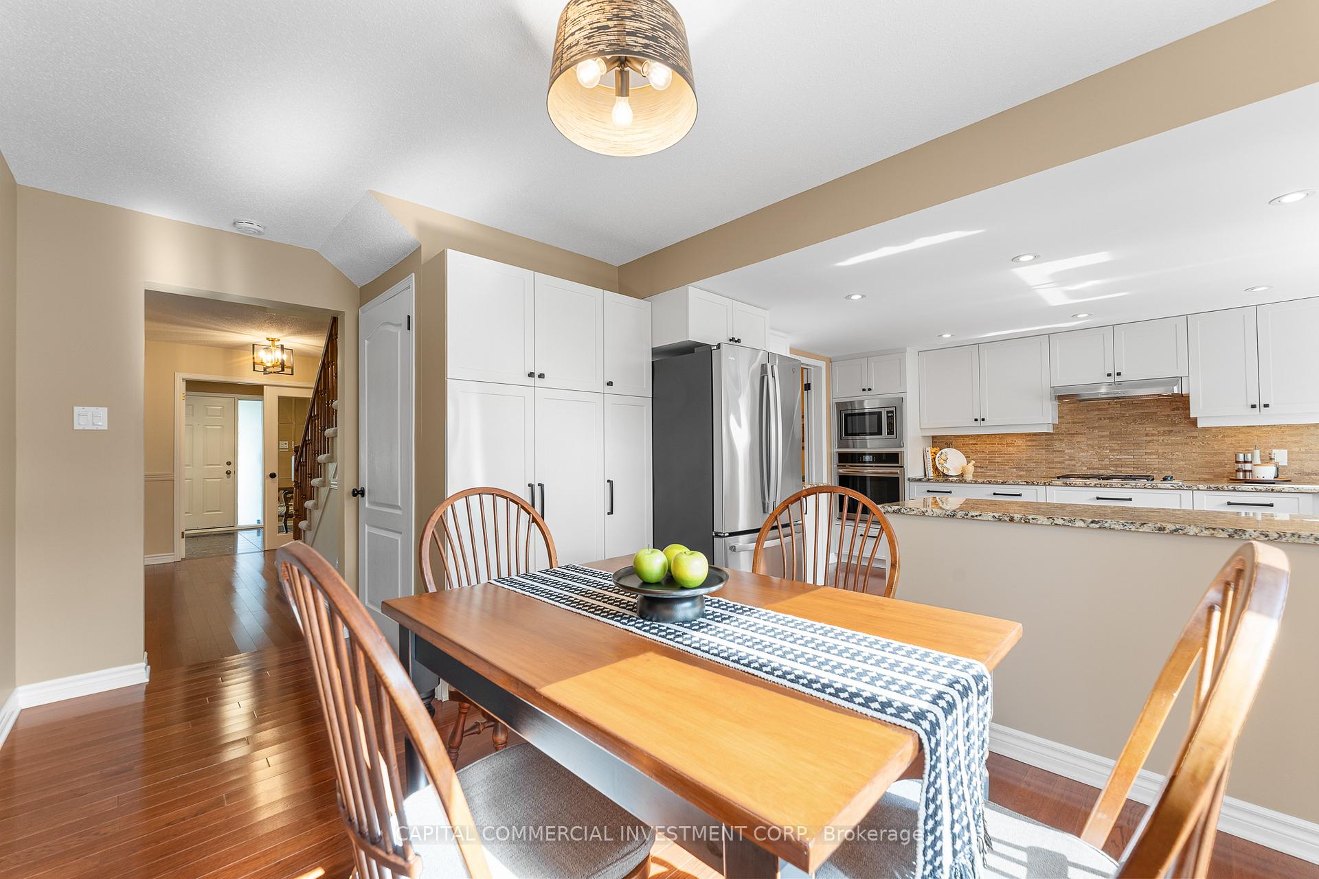Photo 14 of 41 Tower Hill Crescent, Ottawa, Kanata - Bridlewood — HOMEH