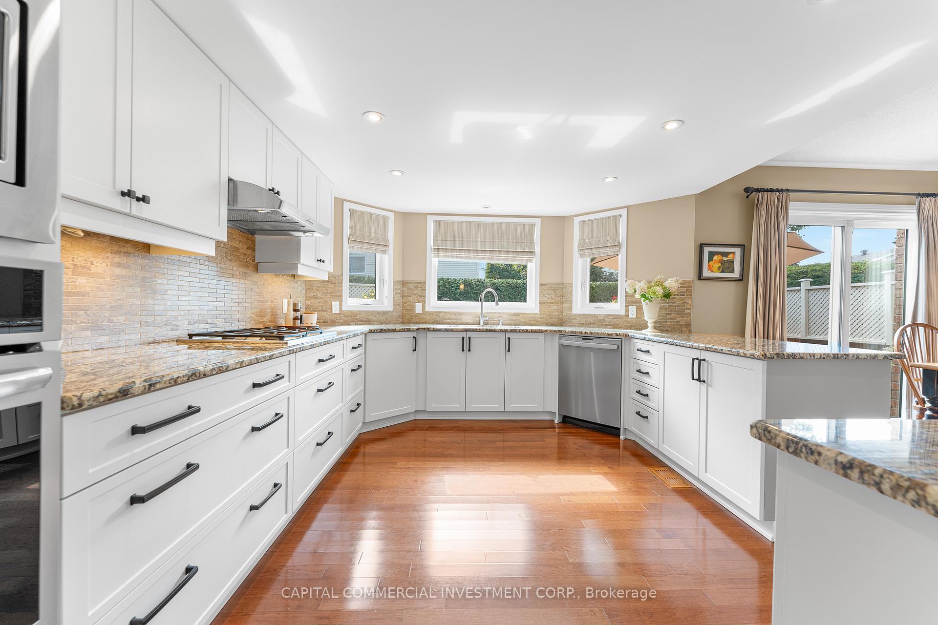 Photo 17 of 41 Tower Hill Crescent, Ottawa, Kanata - Bridlewood — HOMEH