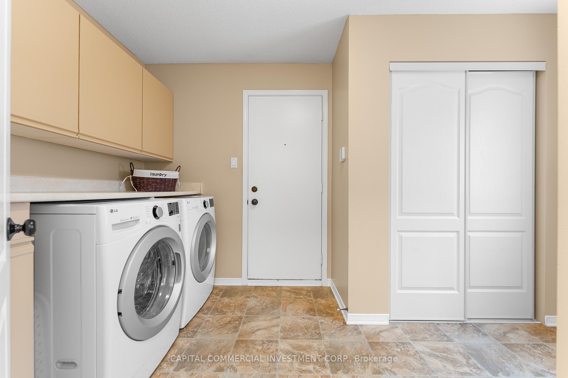 Photo 21 of 41 Tower Hill Crescent, Ottawa, Kanata - Bridlewood — HOMEH
