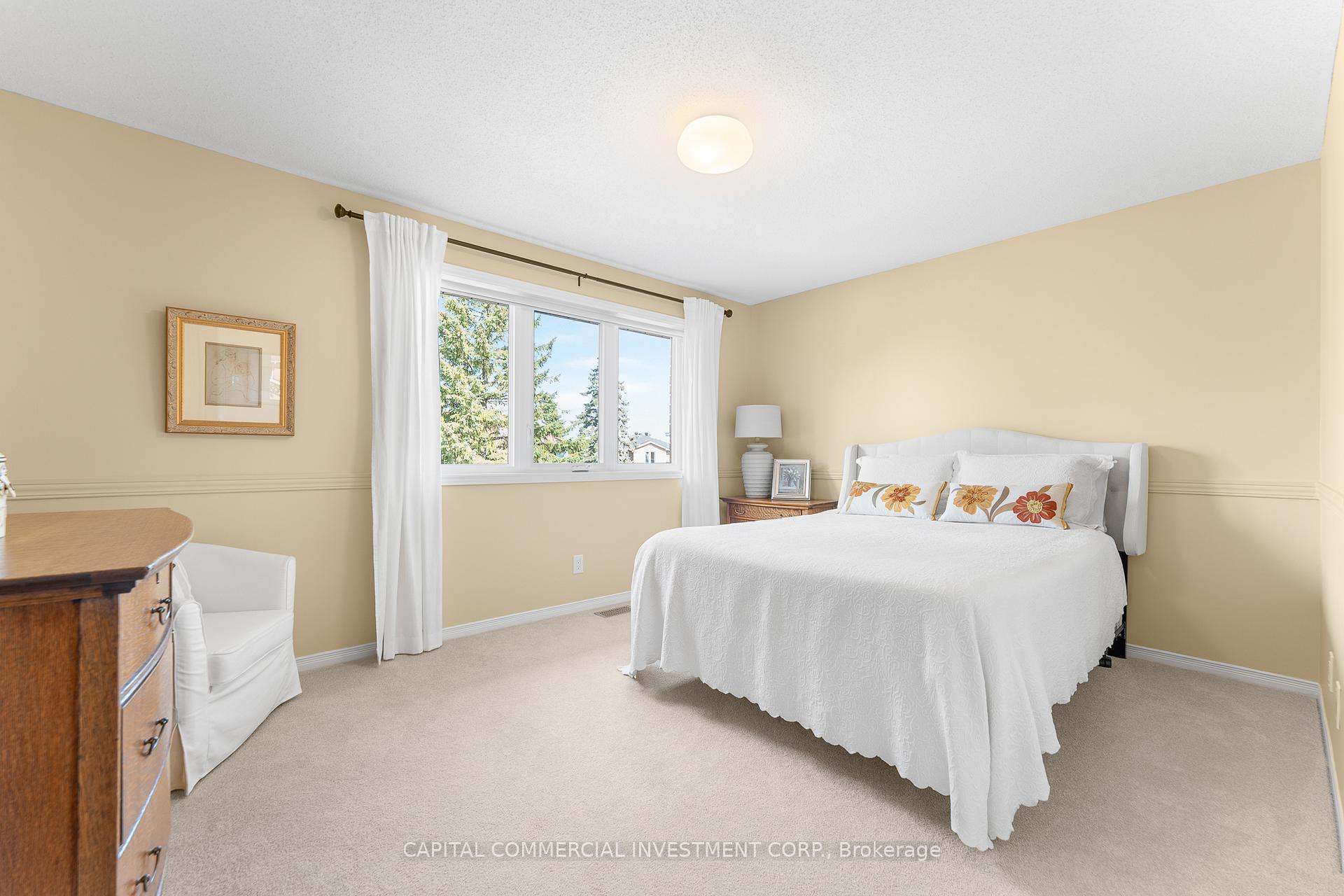 Photo 33 of 41 Tower Hill Crescent, Ottawa, Kanata - Bridlewood — HOMEH