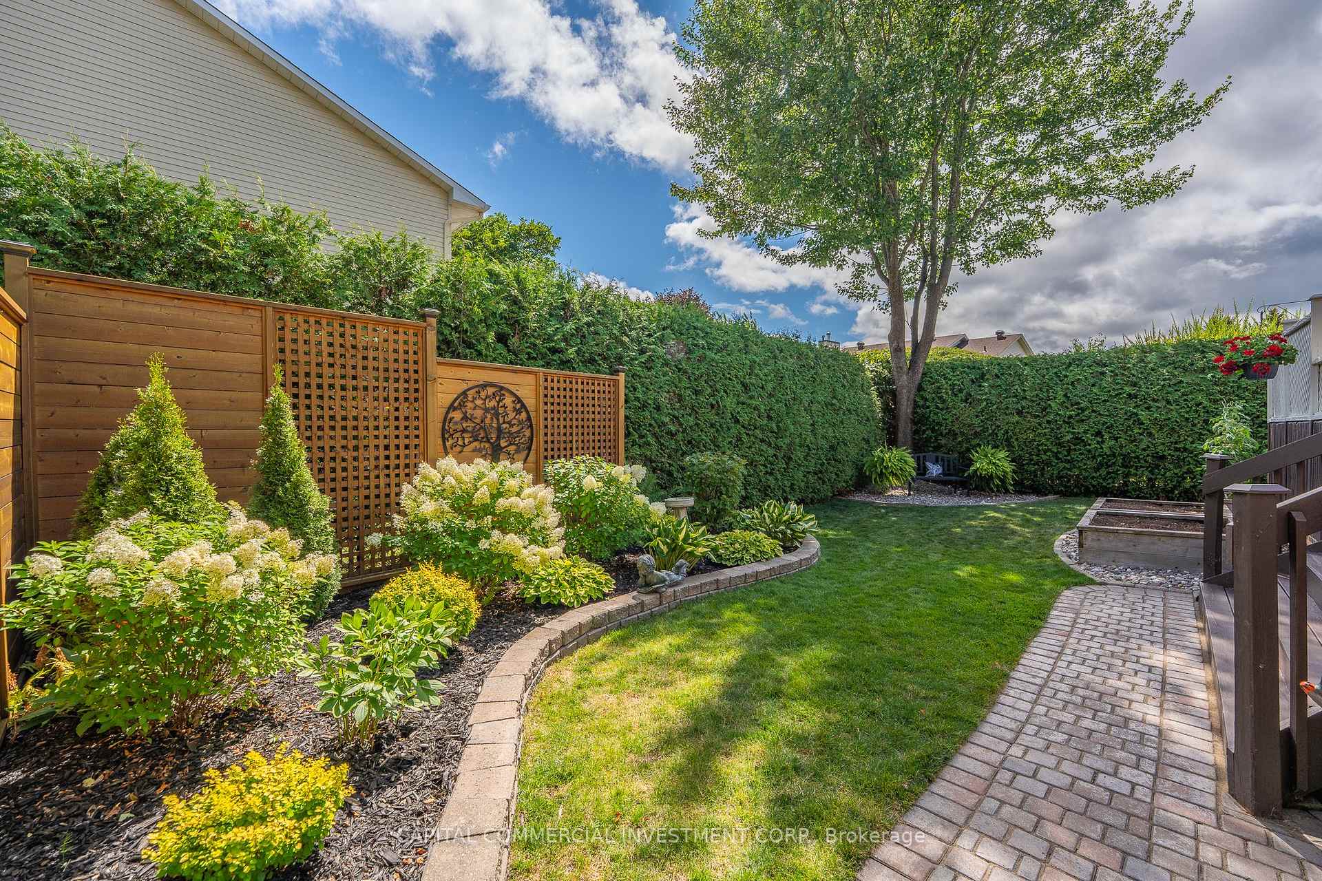 Photo 43 of 41 Tower Hill Crescent, Ottawa, Kanata - Bridlewood — HOMEH
