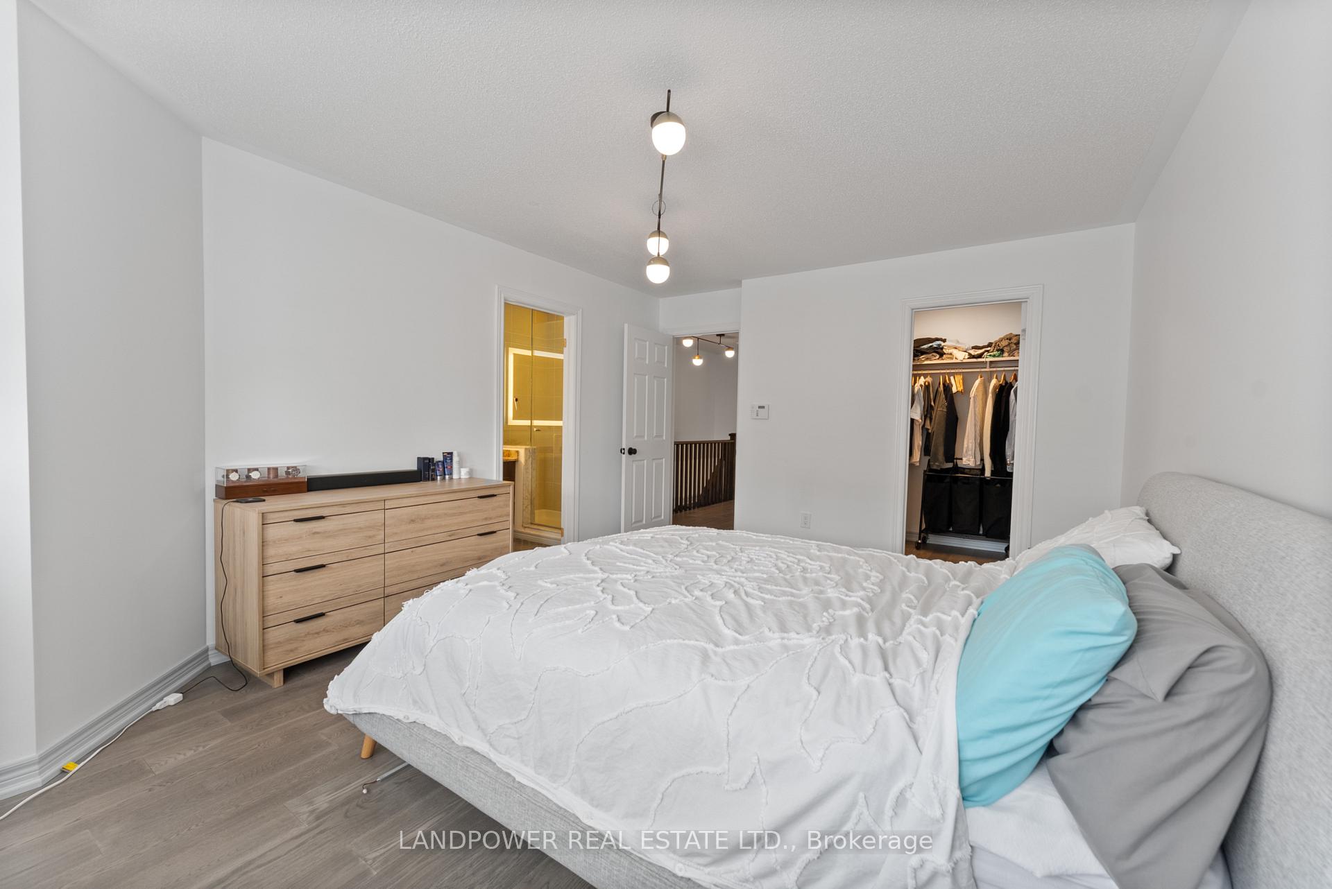 Photo 23 of 4 Maytime Way, Markham, Cathedraltown — HOMEH