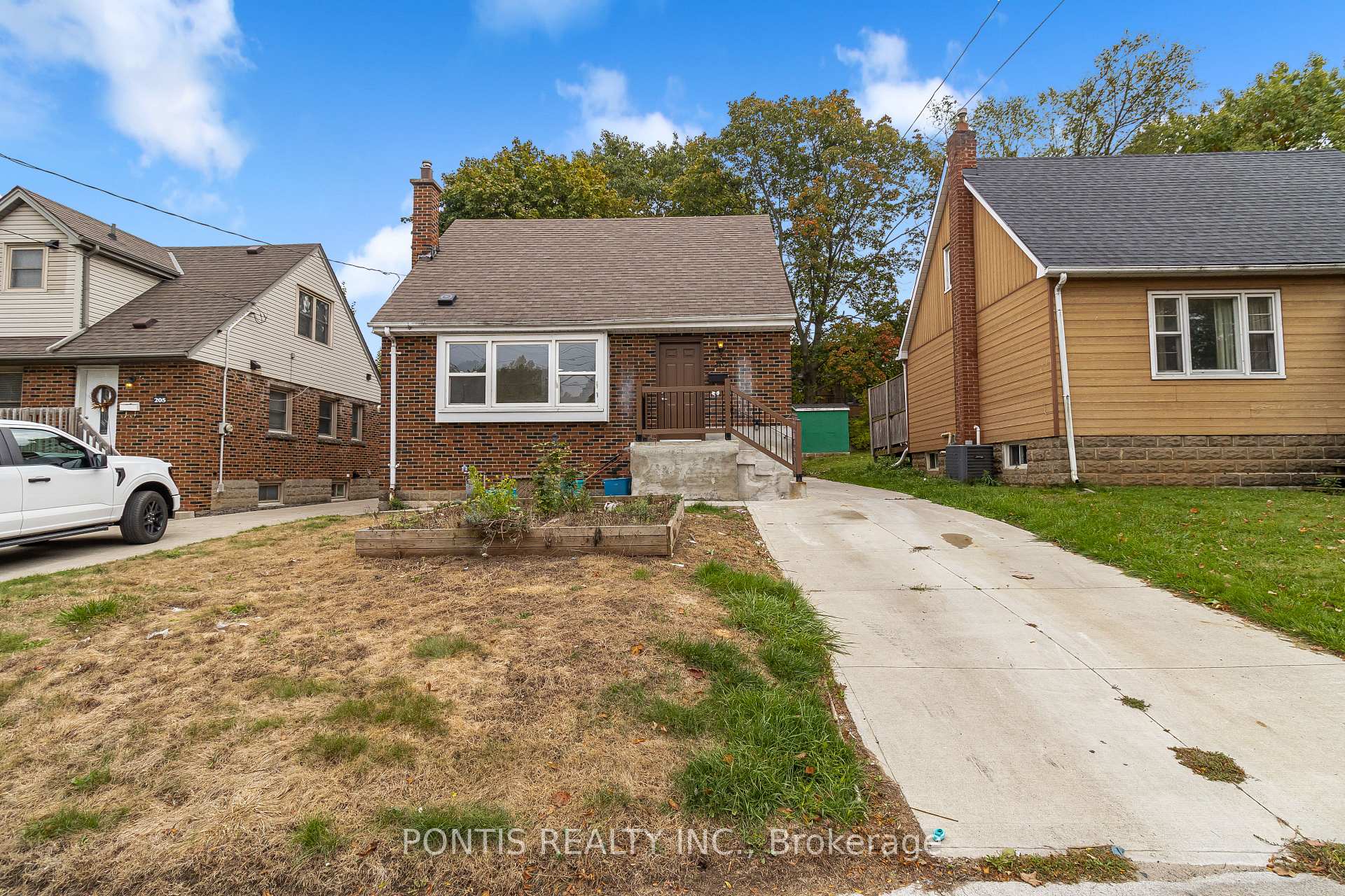 Photo 1 of 207 Bowman Street, Hamilton, Ainslie Wood — HOMEH