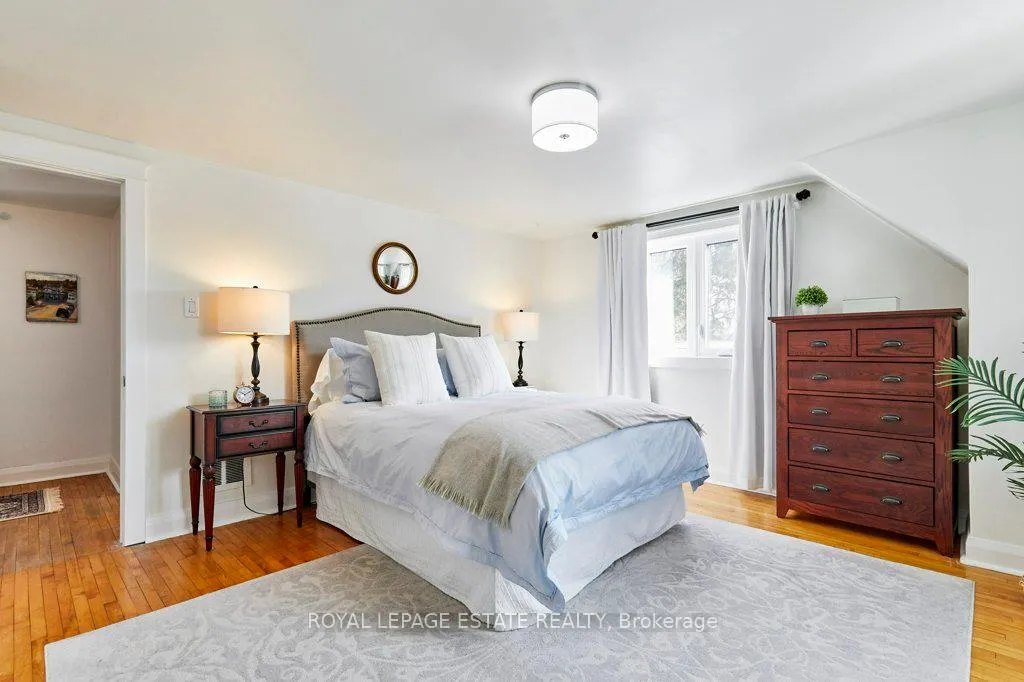 Photo 19 of 15 Squires Avenue, Toronto, O'Connor-Parkview — HOMEH