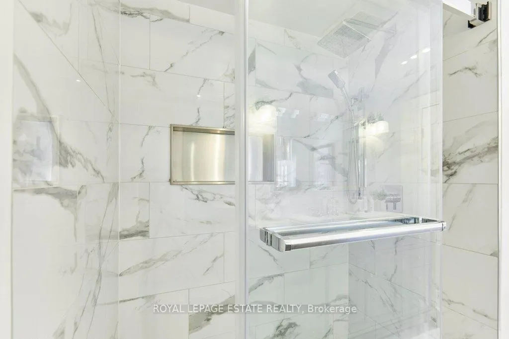 Photo 22 of 15 Squires Avenue, Toronto, O'Connor-Parkview — HOMEH